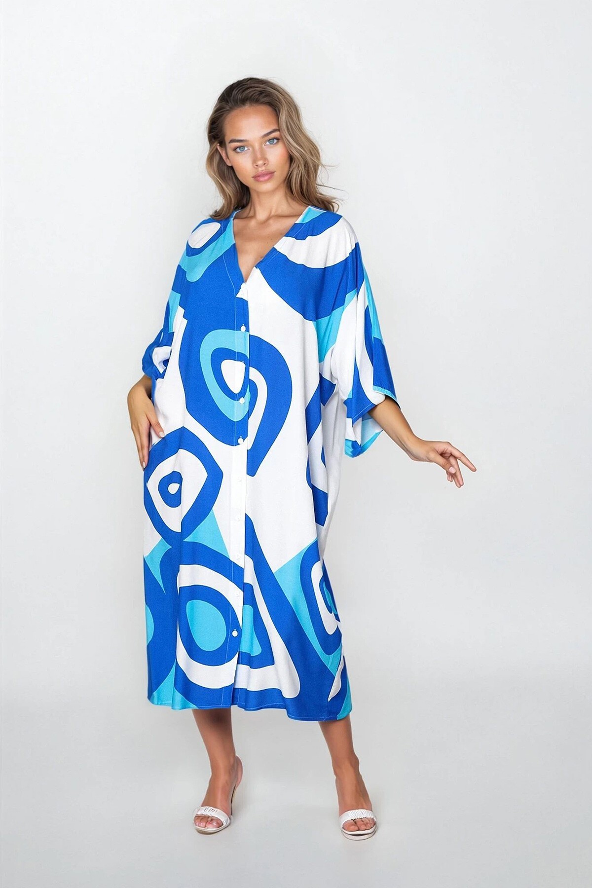 Mavi Önü Düğmeli Çift Cepli Büyük Beden Viskon Elbise