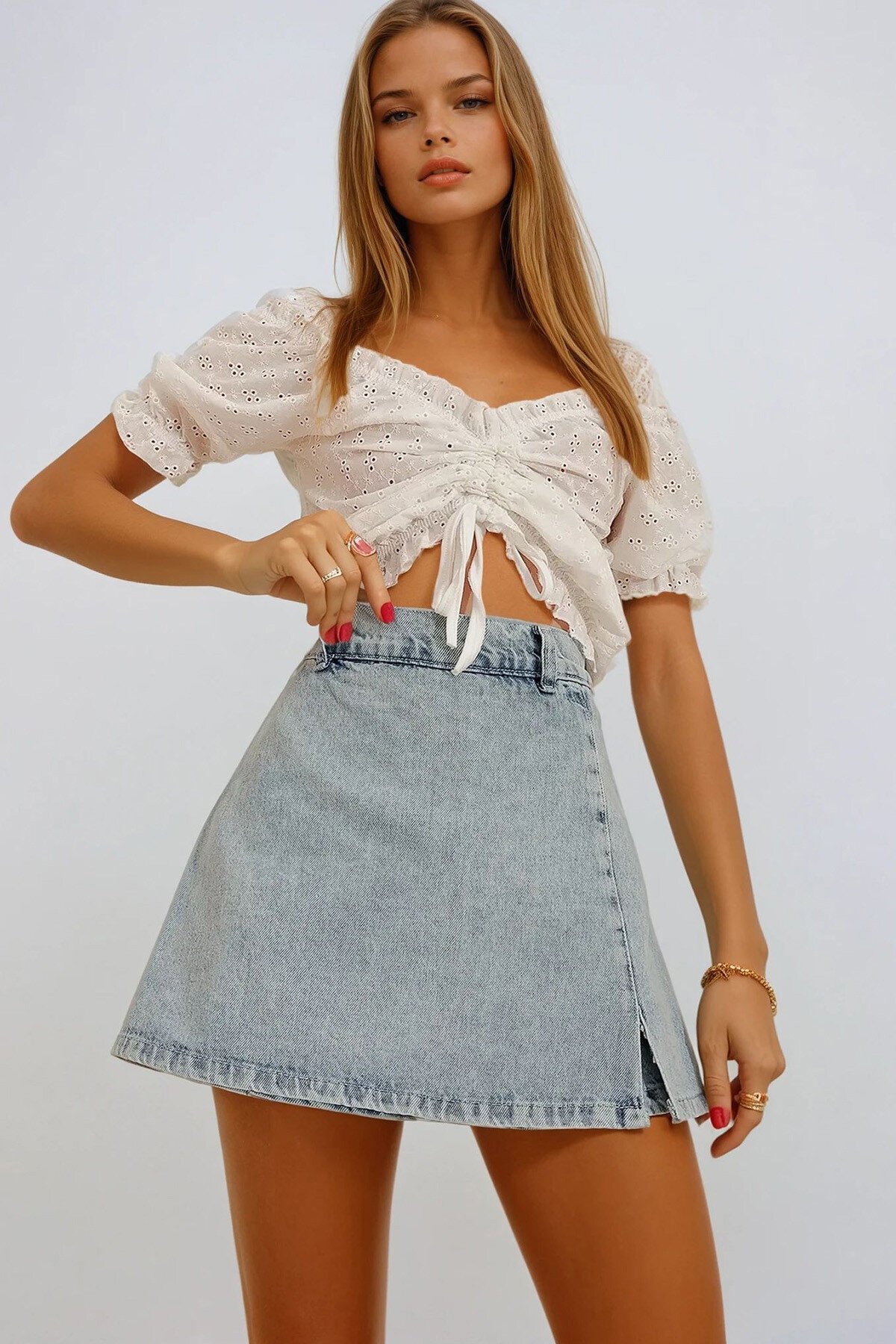 Mavi Yırtmaç Detaylı Yandan Fermuarlı Jean Şort Etek