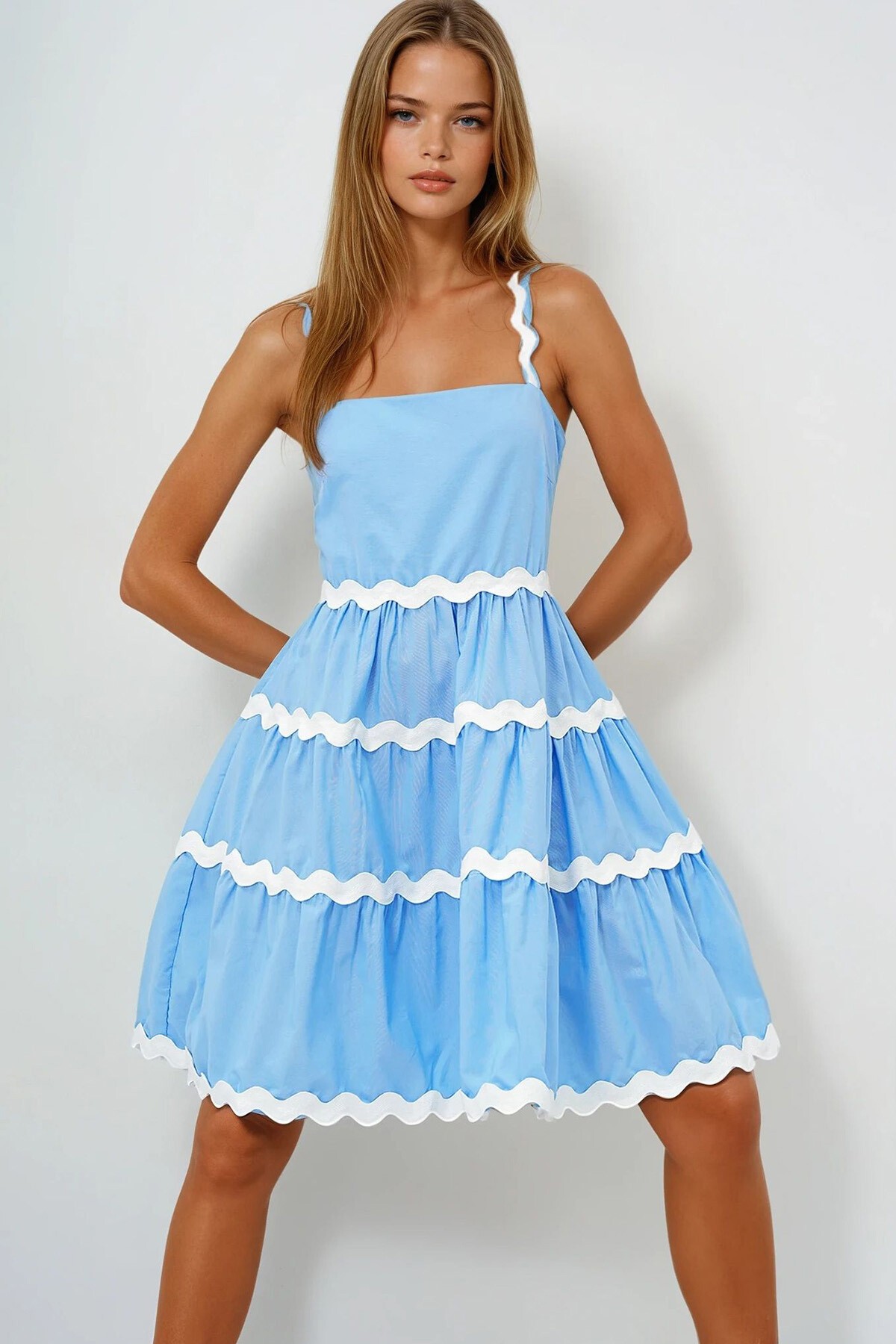 Mavi Zigzag Şerit Detaylı Gizli Fermuarlı Poplin Balon Elbise