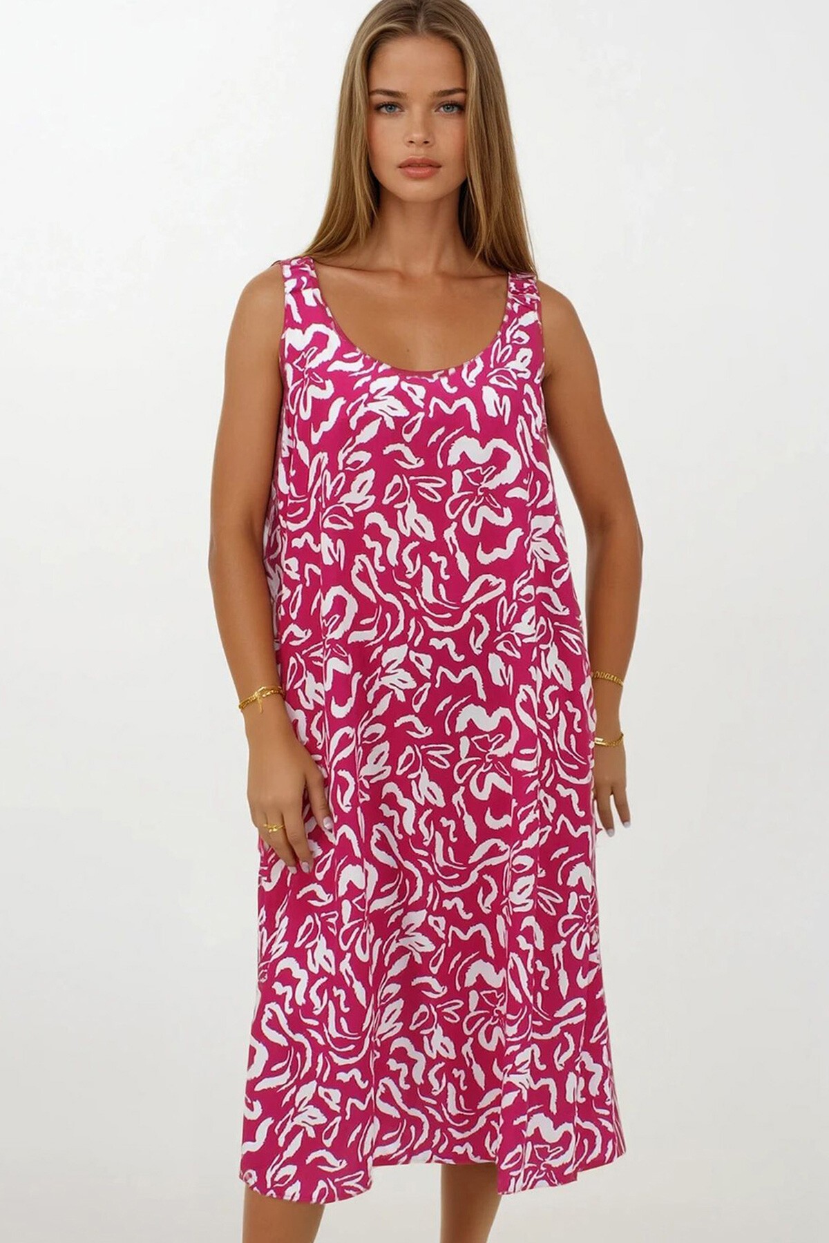 Pembe Omuzları Lastikli Kolsuz Rahat Kesim Desenli Elbise