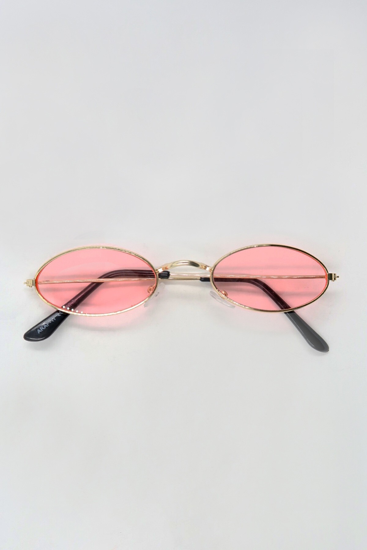 Pembe Oval Şekilli Gold Metal Çerçeveli Güneş Gözlüğü