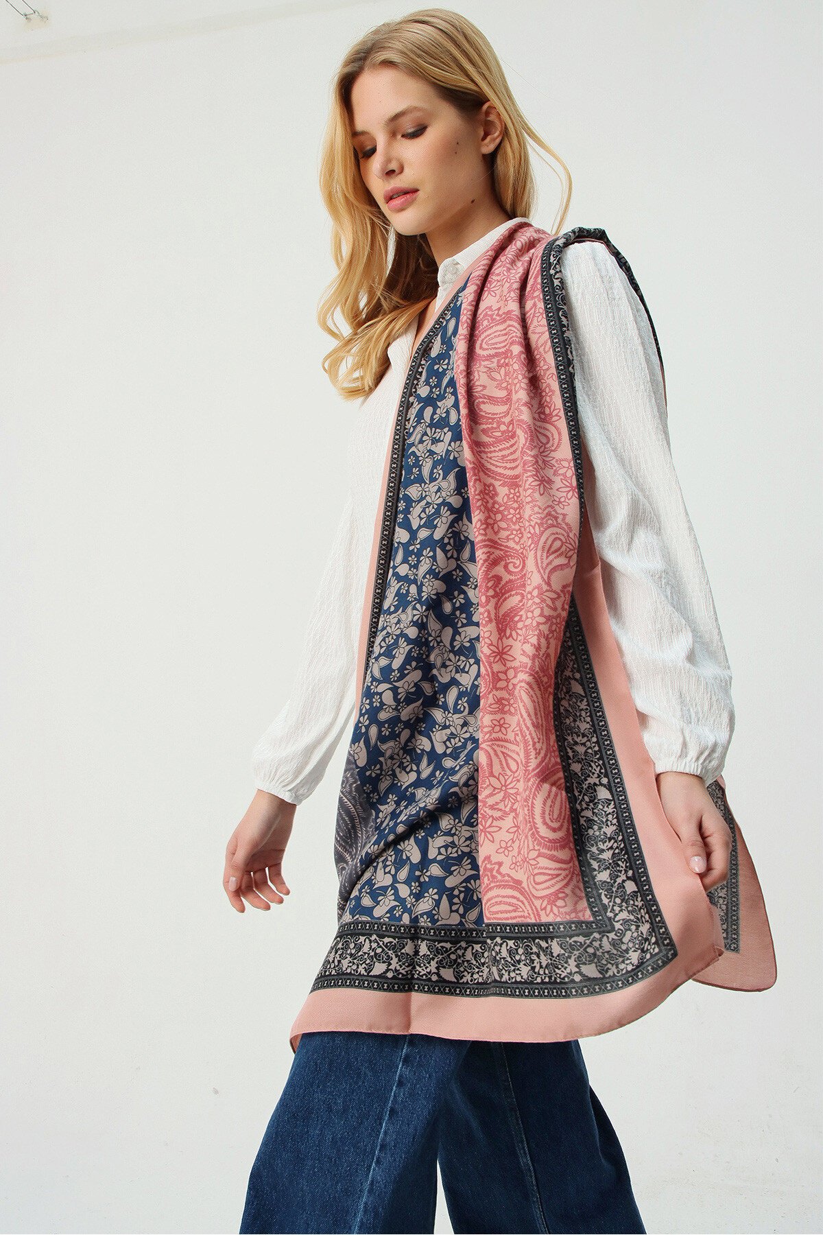 Pudra Desenli Şal
