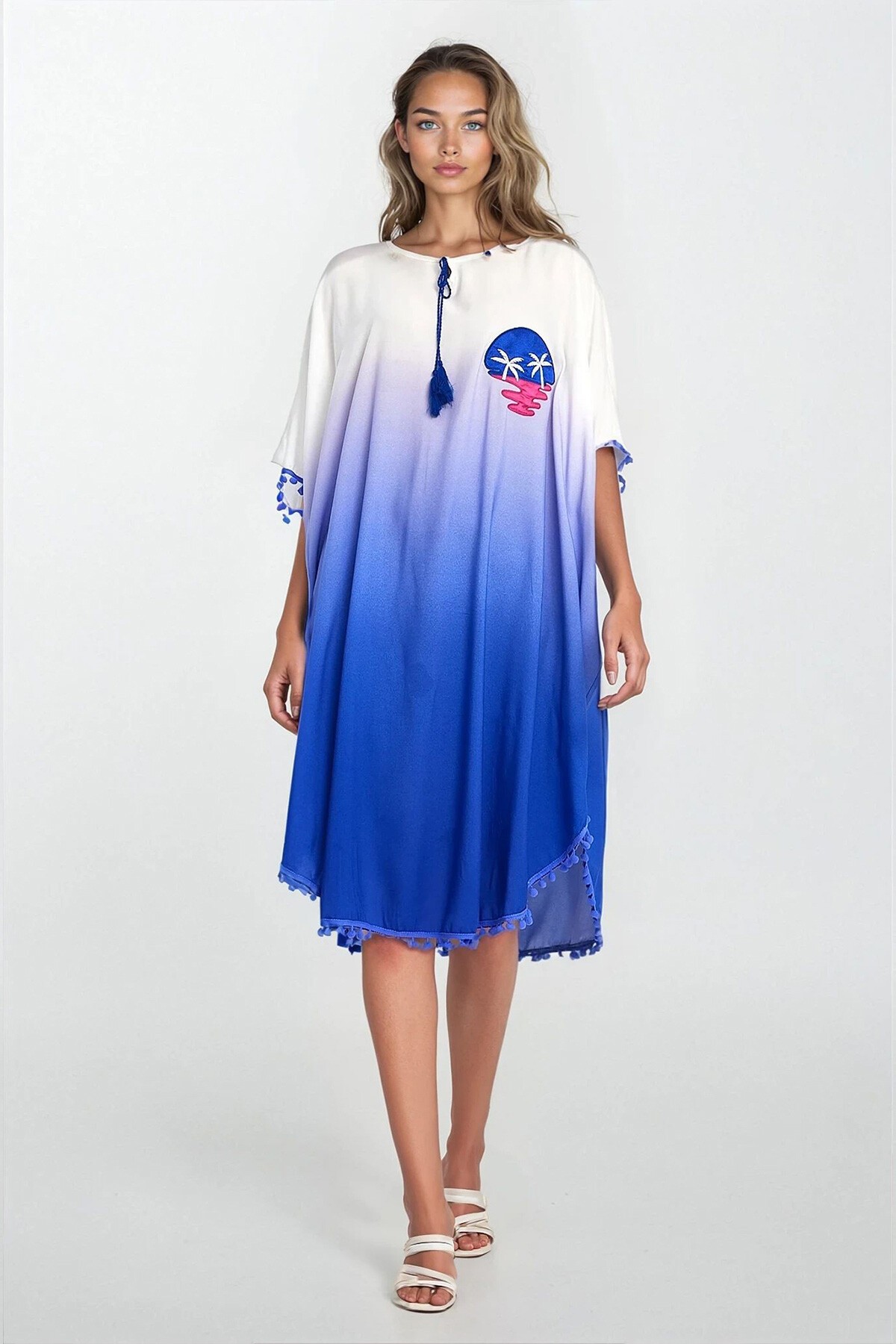 Saks Kayık Yaka Püsküllü Büyük Beden Viskon Elbise