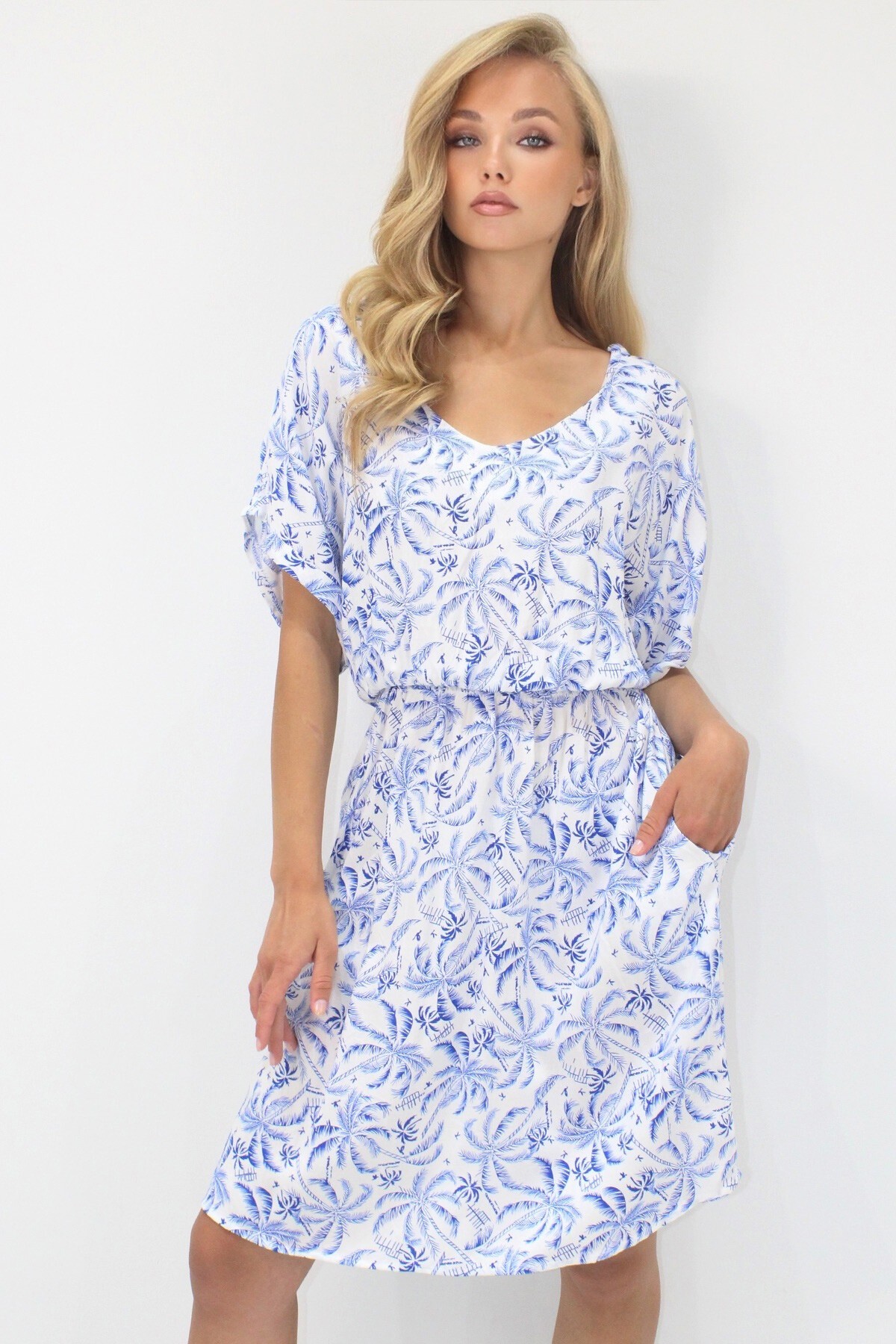 Saks V Yaka Çift Cepli Desenli Beli Gipeli Dokuma Viskon Elbise