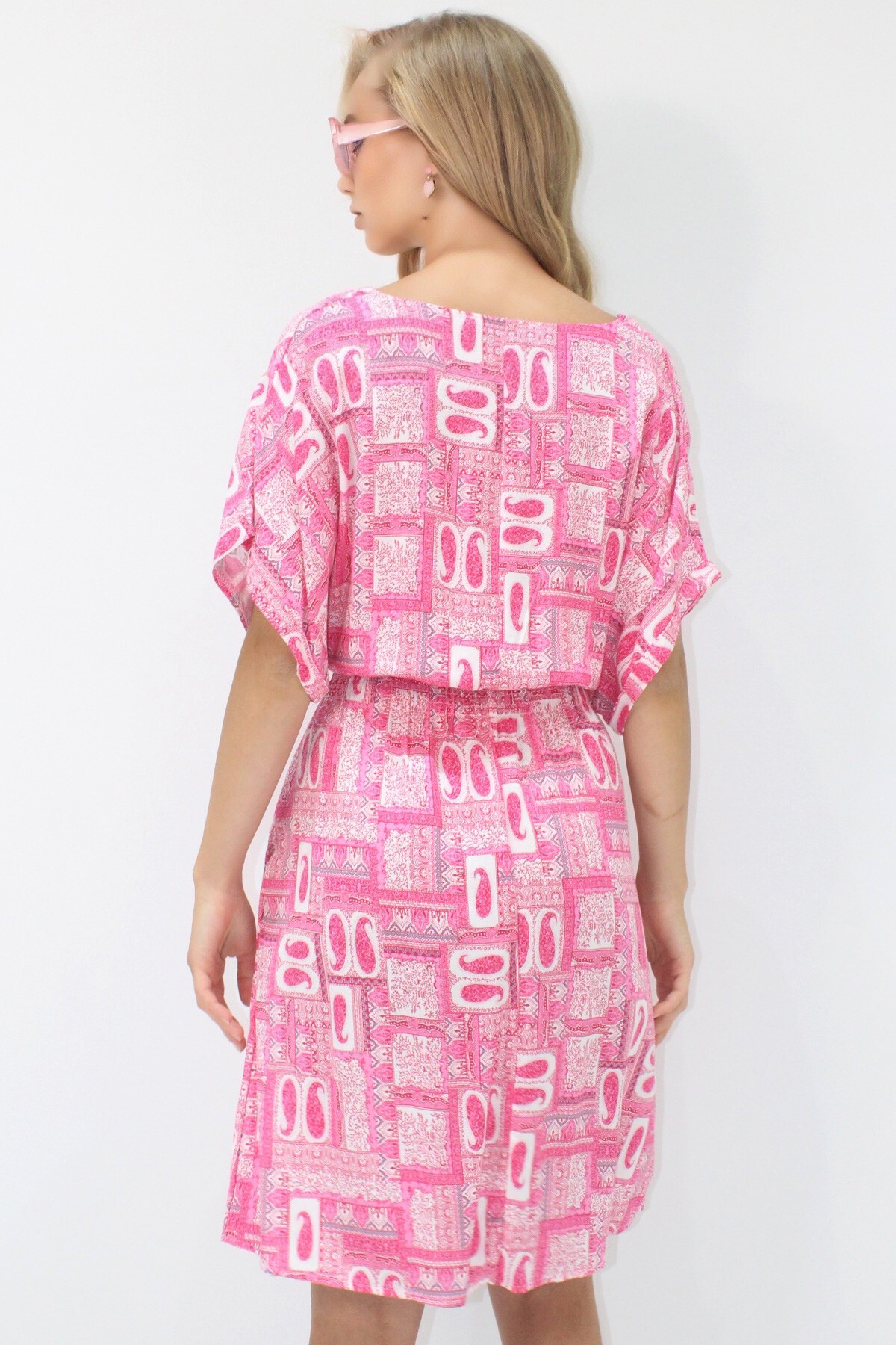Şeker Pembe V Yaka Çift Cepli Etnik Desenli Beli Gipeli Dokuma Viskon Elbise