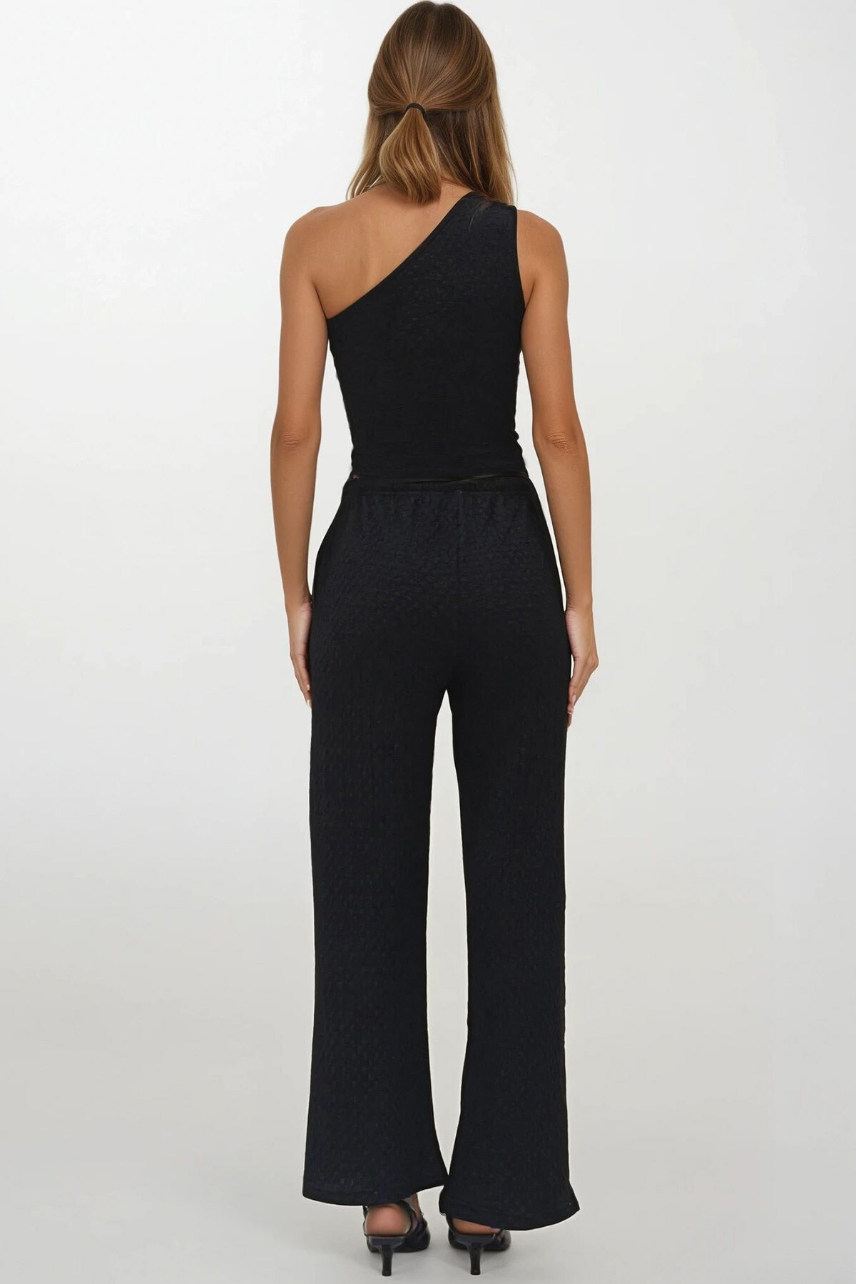 Siyah Beli İpli Ve Lastikli Çift Cepli Pantolon Ve Tek Omuz Bluz Takım