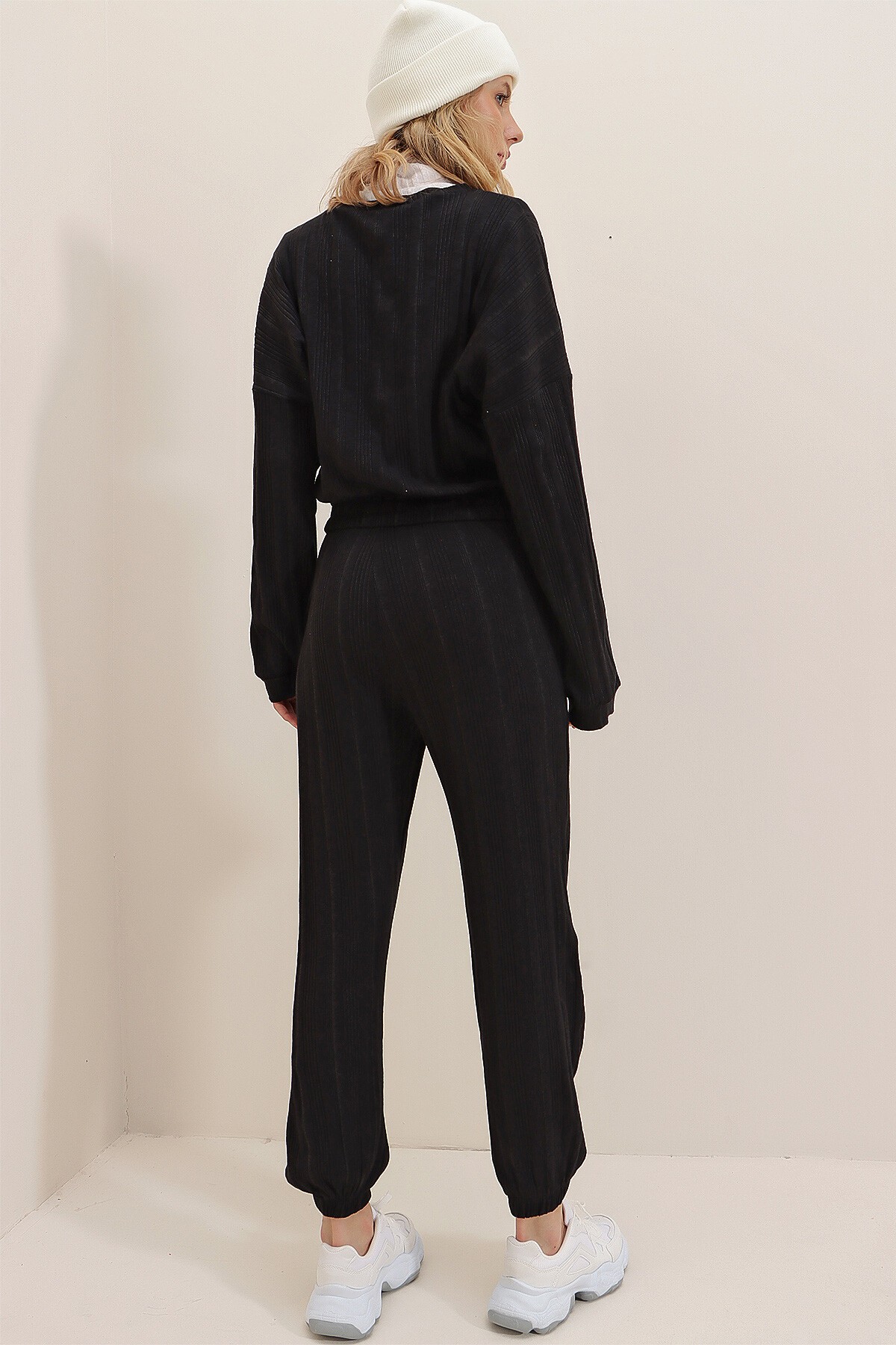 Siyah Beli Lastikli Eşofman Takım