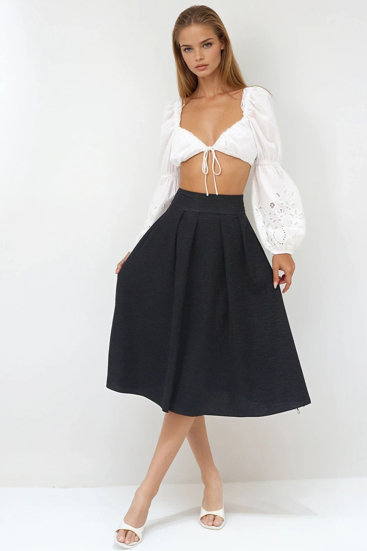 Siyah Beli Lastikli Fermuar Kapamalı Pileli Midi Boy Etek