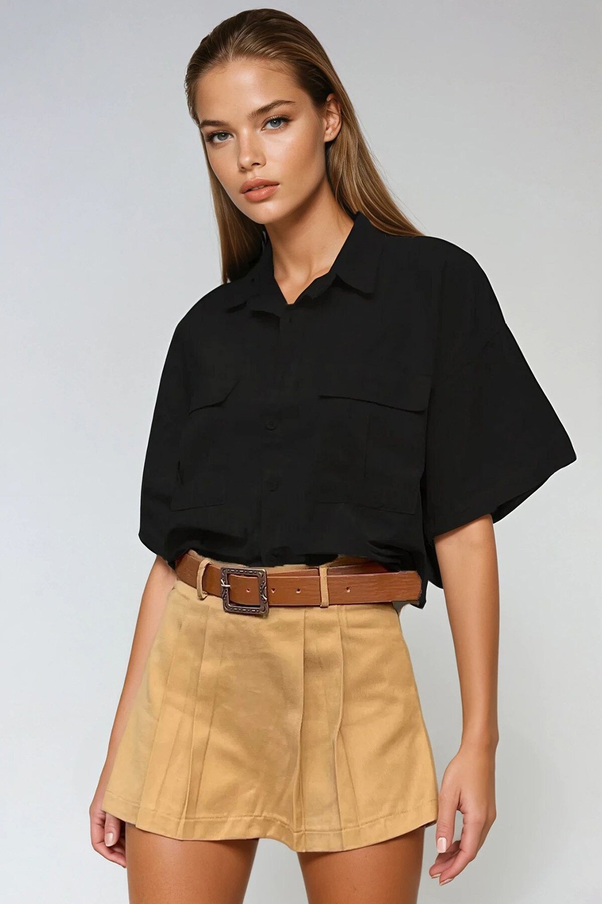 Siyah Çift Cepli Yarım Kol Keten Gömlek