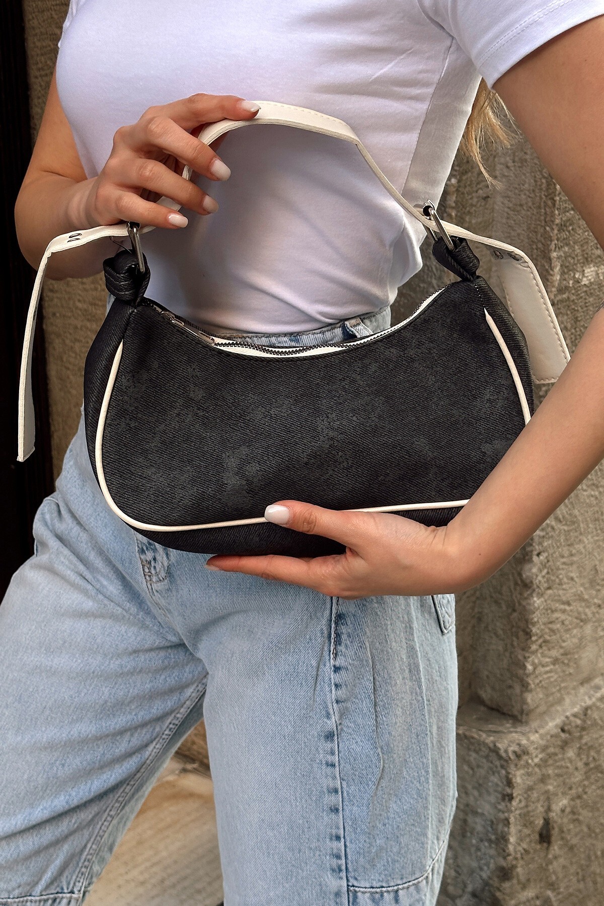 Siyah Denim El Çantası