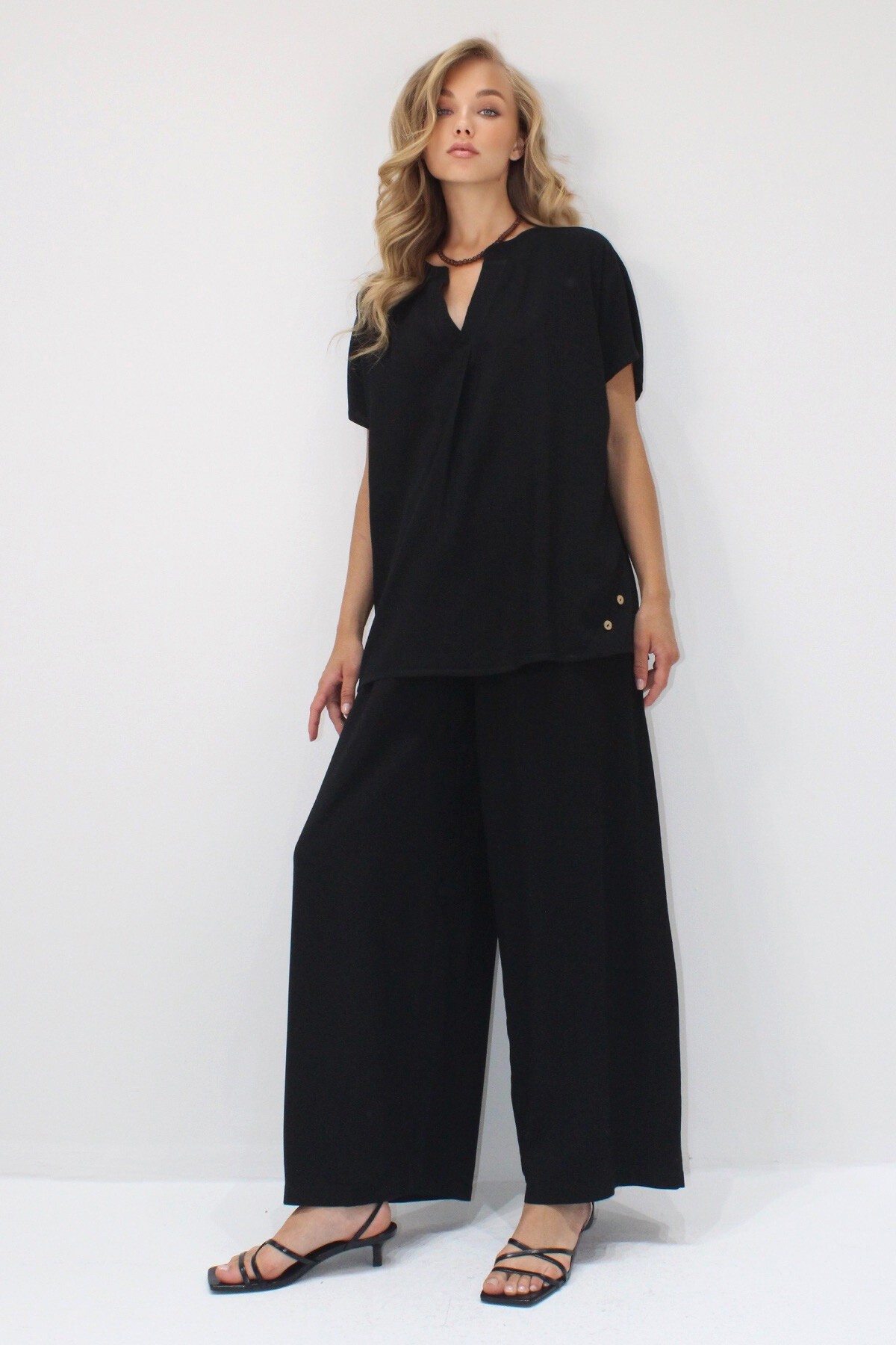 Siyah Düğme Detaylı Rahat Kesim Viskon Dokuma İkili Takım