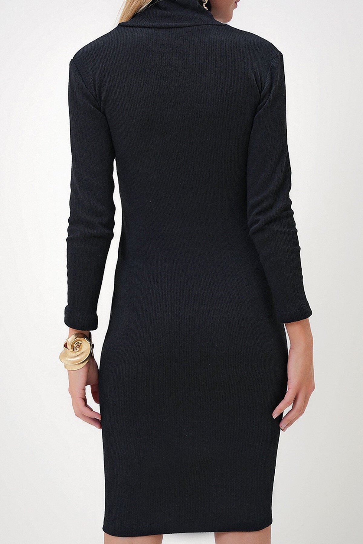 Siyah Fitilli Balıkçı Yaka Örme Elbise