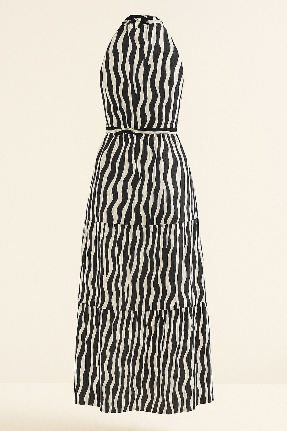 Siyah İp Askılı Bağlama Detaylı Midi Boy Elbise