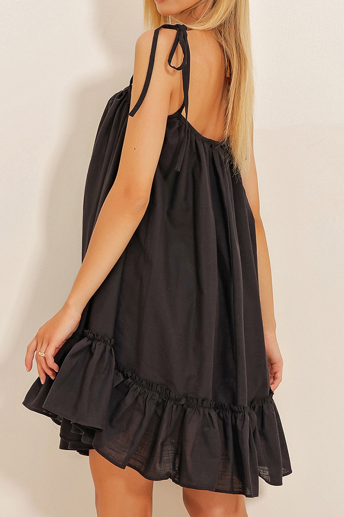 Siyah İp Askılı Eteği Volanlı Terry Cotton Keten Elbise