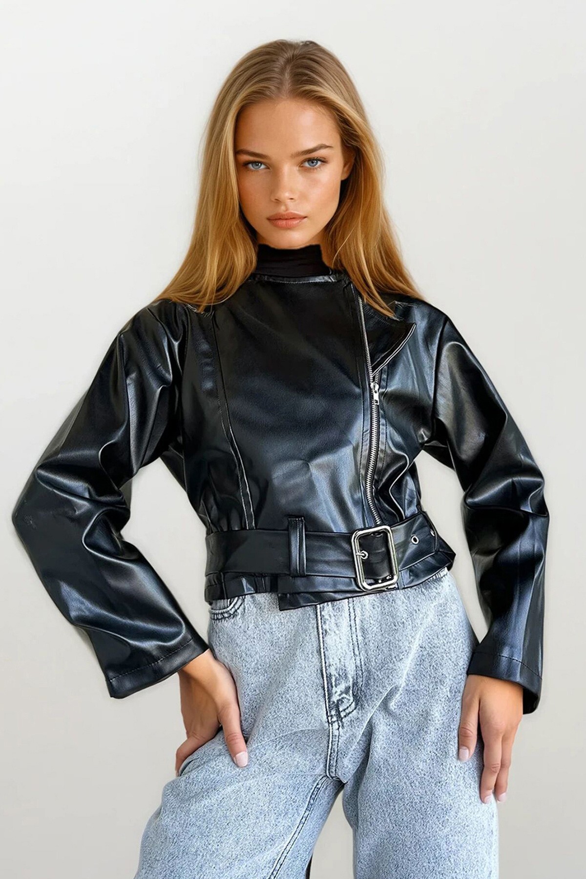Siyah Kemerli Fermuarlı Suni Deri Biker Ceket