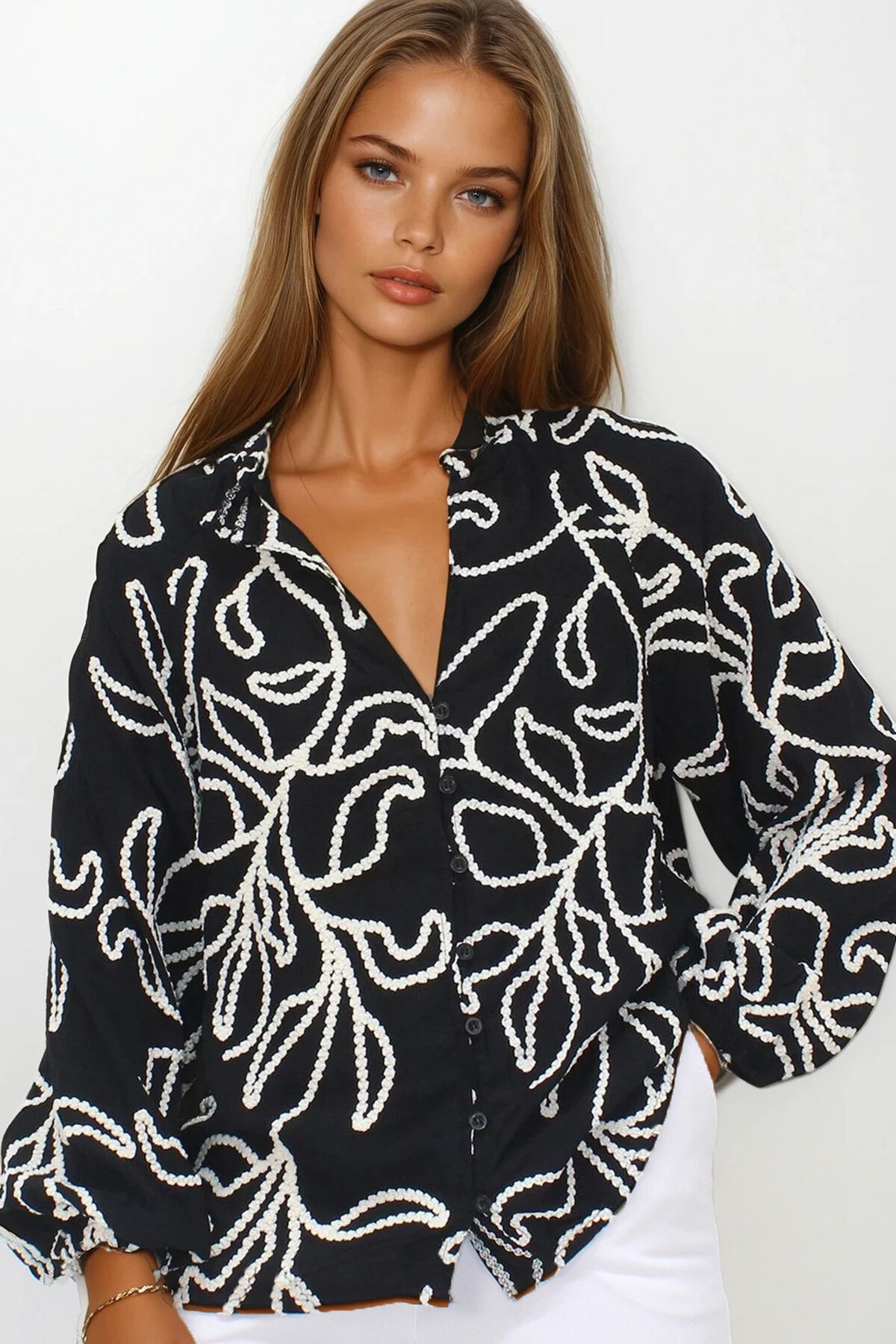 Siyah Kordone Nakışlı Premium Dokuma Gömlek