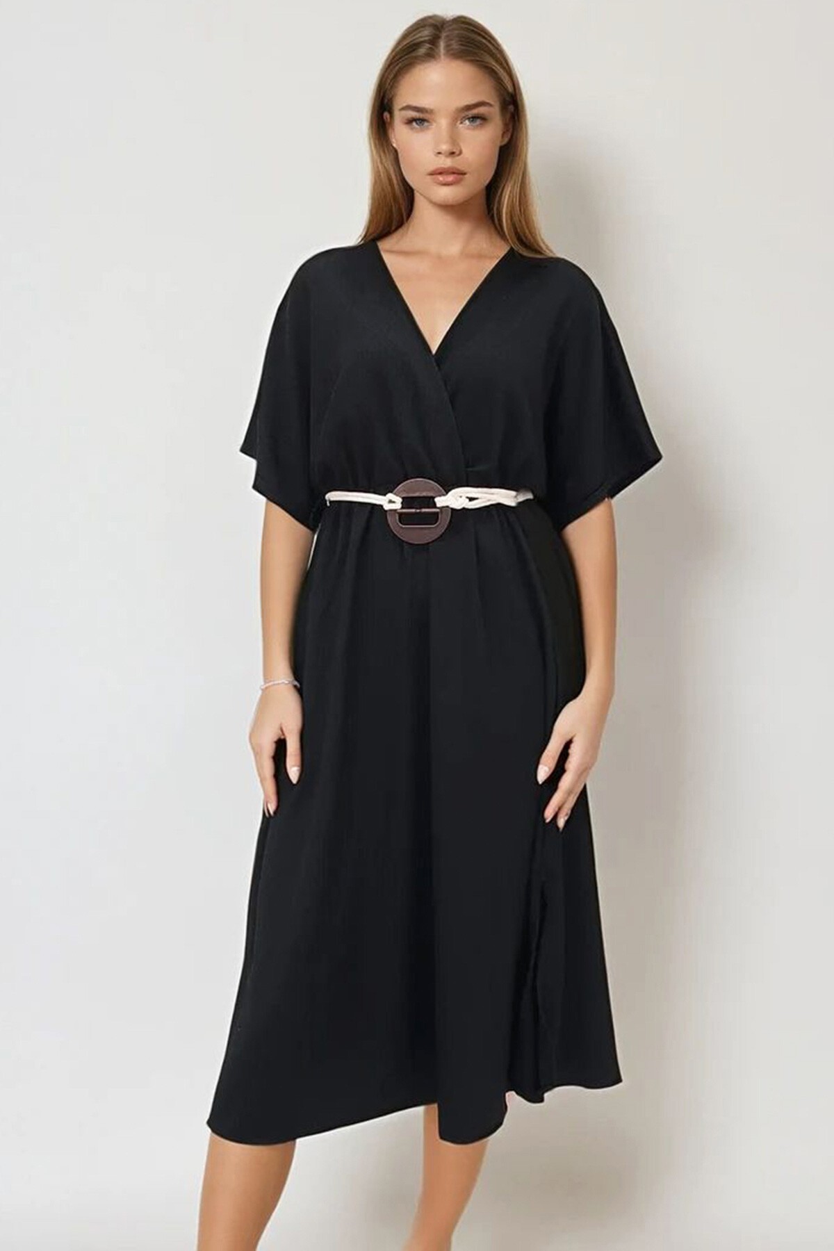 Siyah Kruvaze Yaka Beli Kemerli Midiboy Elbise