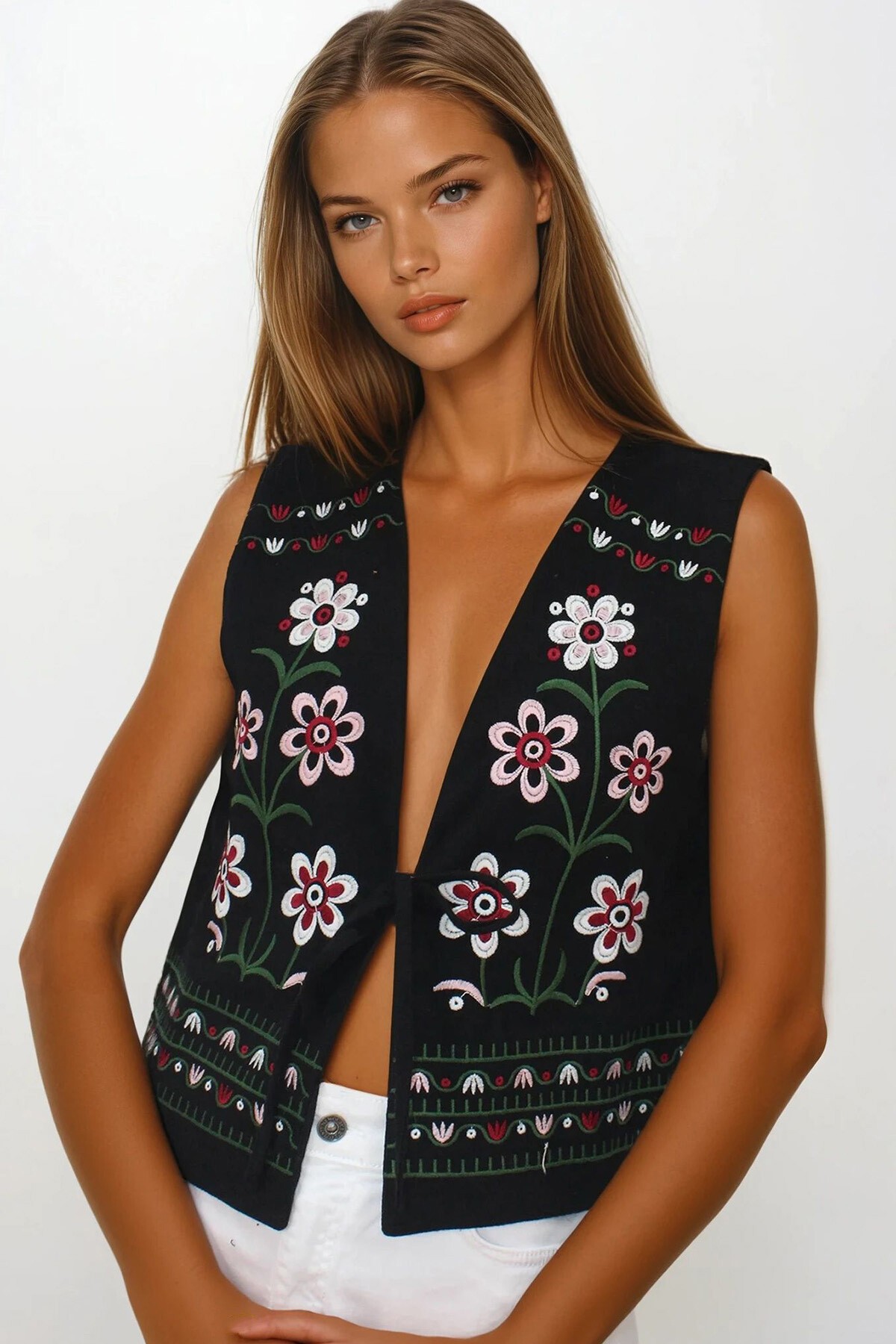 Siyah Nakışlı Bağcık Detaylı Tasarım Ham Keten Yelek