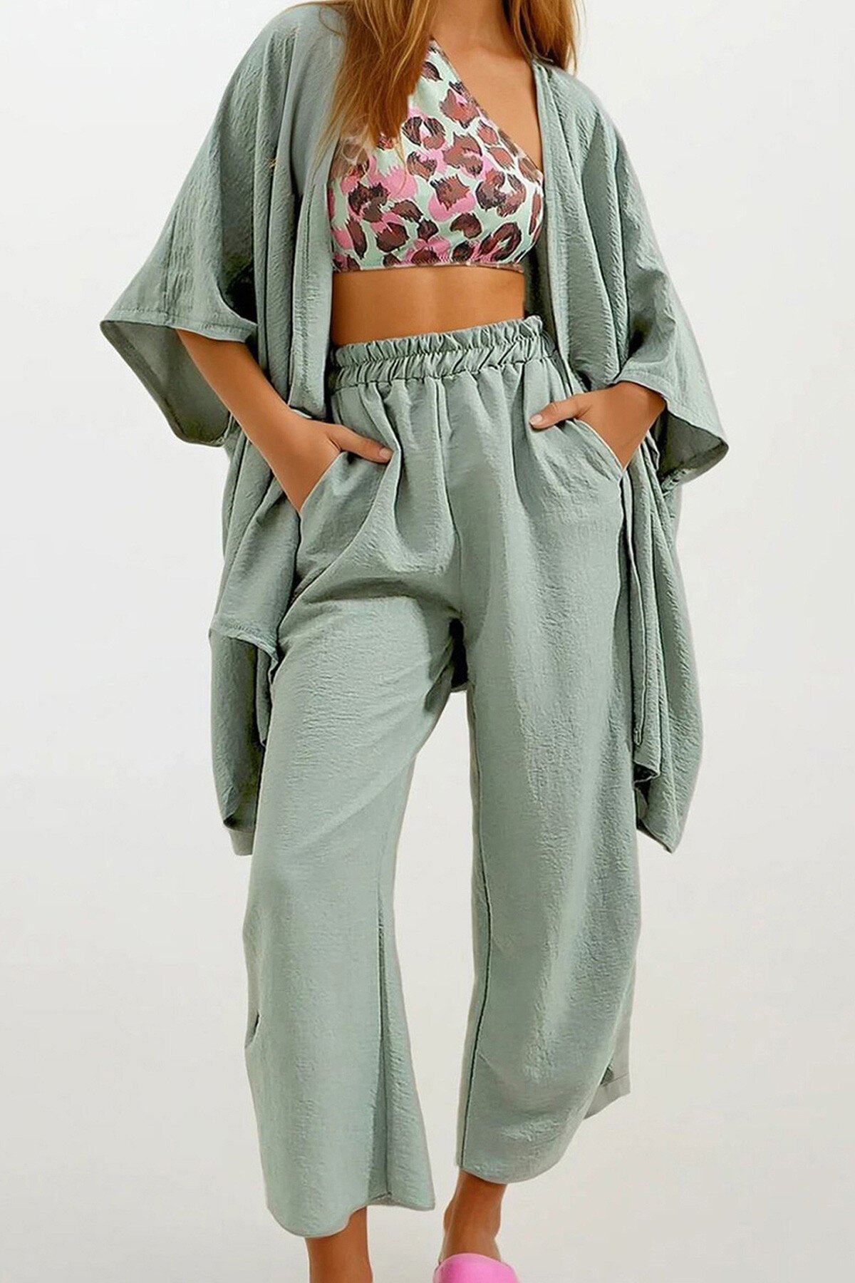 Su Yeşili Paçası Yırtmaçlı Kendinden Dokulu Pantolon Ve Ceket İkili Takım