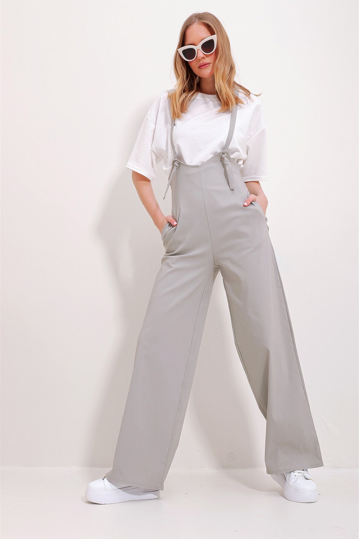 Taş Çift Cepli Askılı Likralı Salopet Tulum