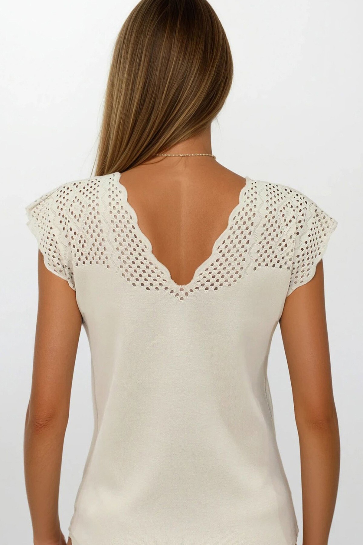 Taş Önü Ve Arkası V Yaka Delik Ajurlu Triko Bluz