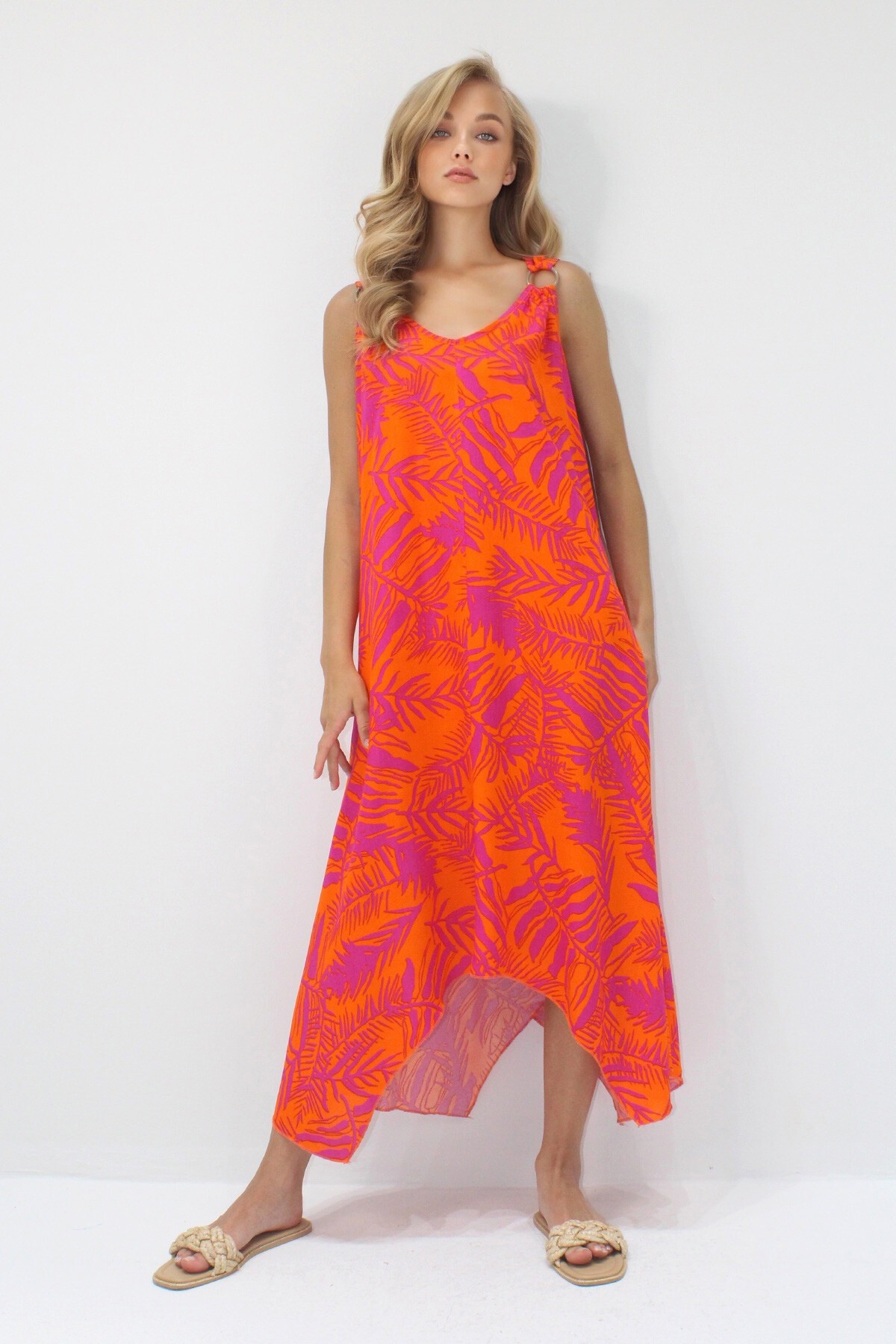 Turuncu Fuşya Asimetrik Kesim Askılı Halka Detaylı Rahat Kalıp Dokuma Viskon Elbise