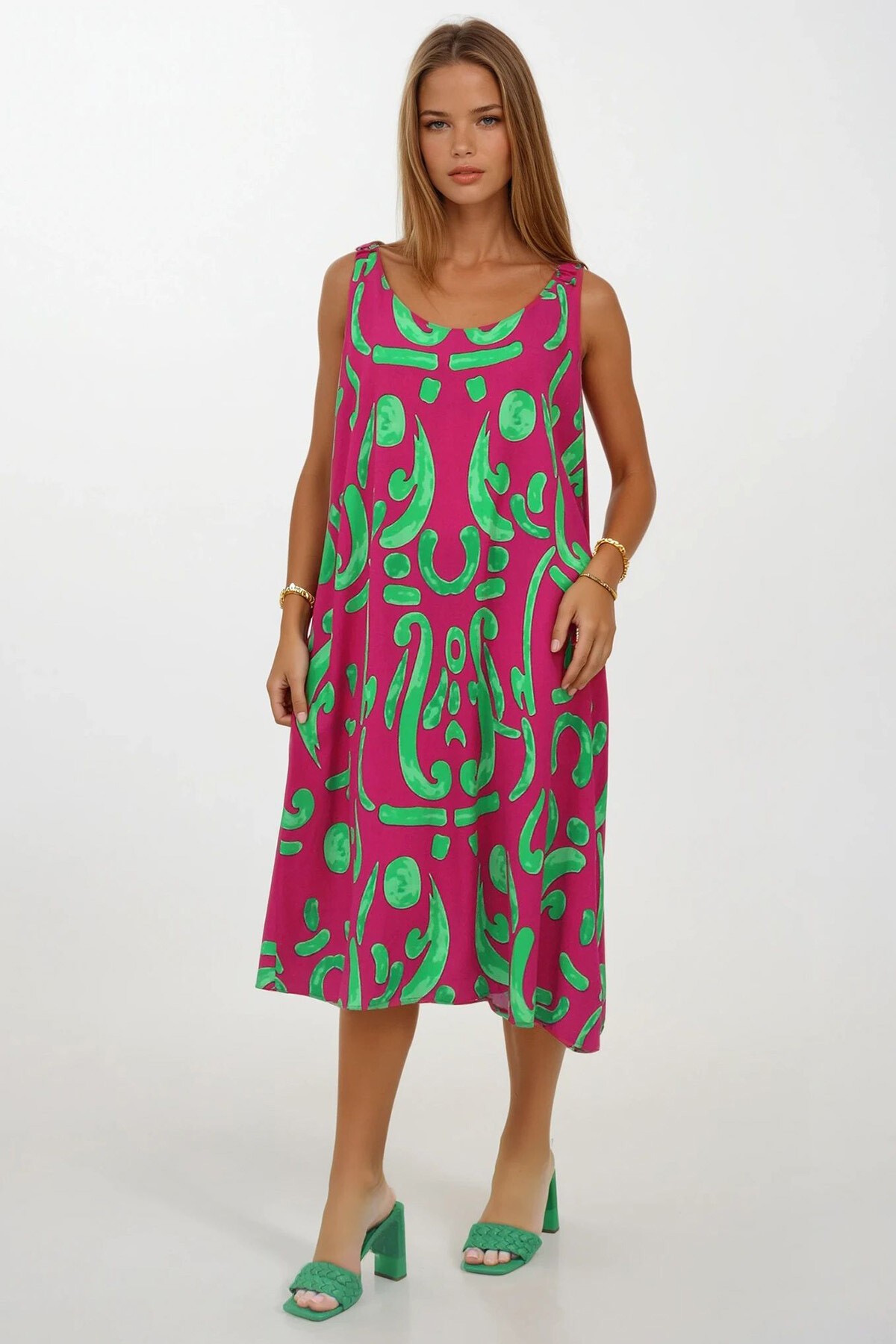 Yeşil Omuzları Lastikli Kolsuz Rahat Kesim Desenli Elbise