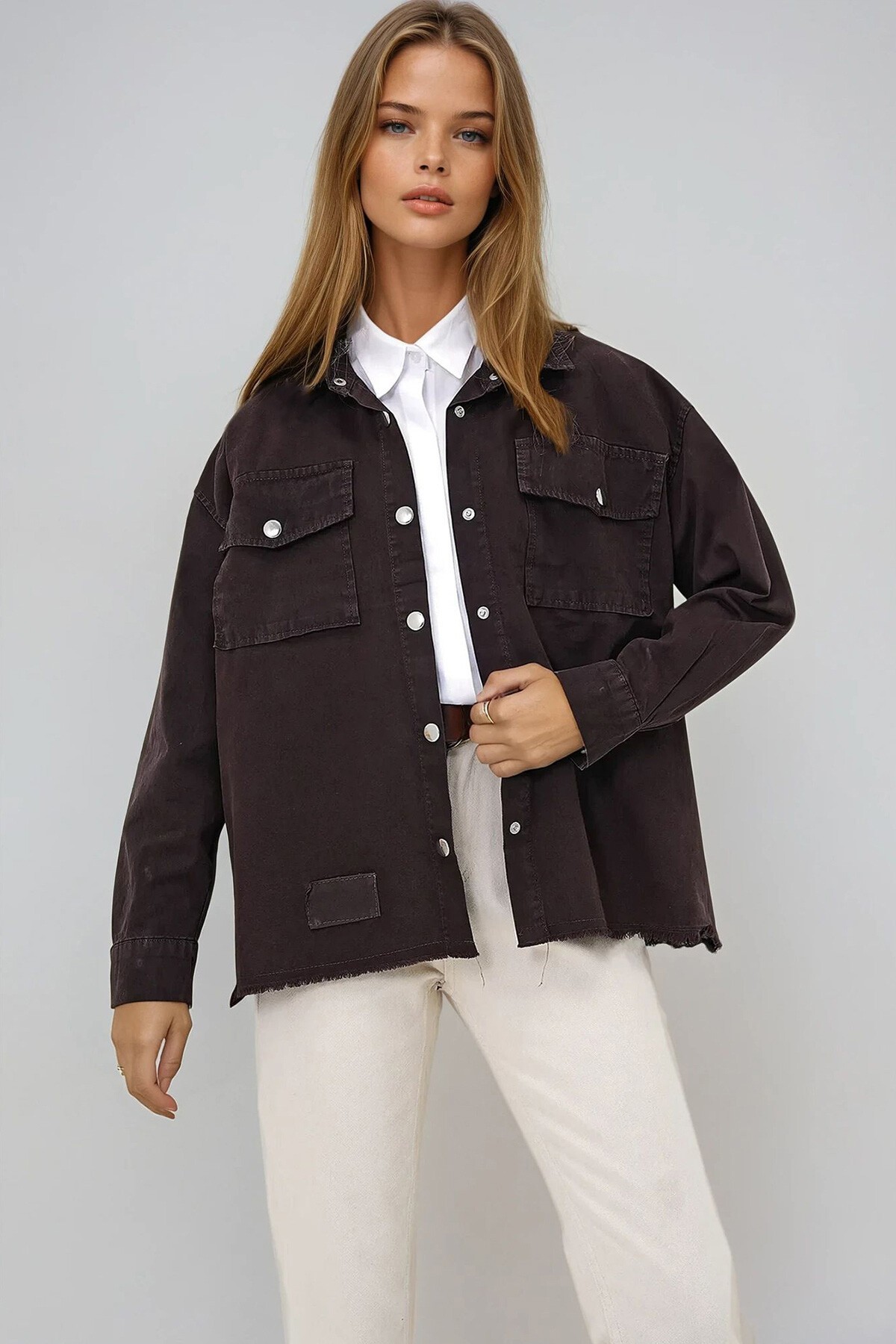 Acı Kahve Çift Cepli Püskül Detaylı Denim Ceket