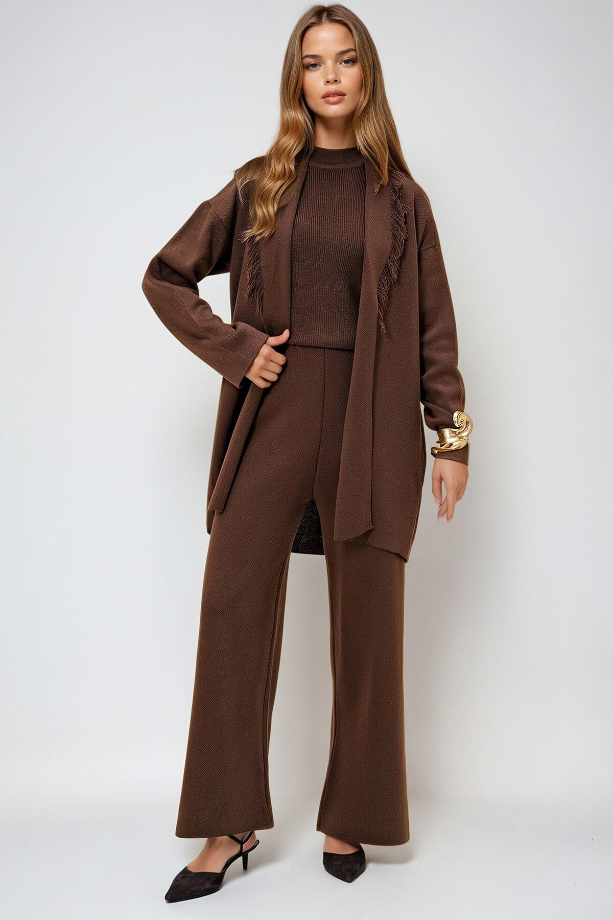 Acı Kahve Şal Yaka Püskü Detaylı Ceket Dik Yaka Bluz Ve Palazzo Pantolon Takım