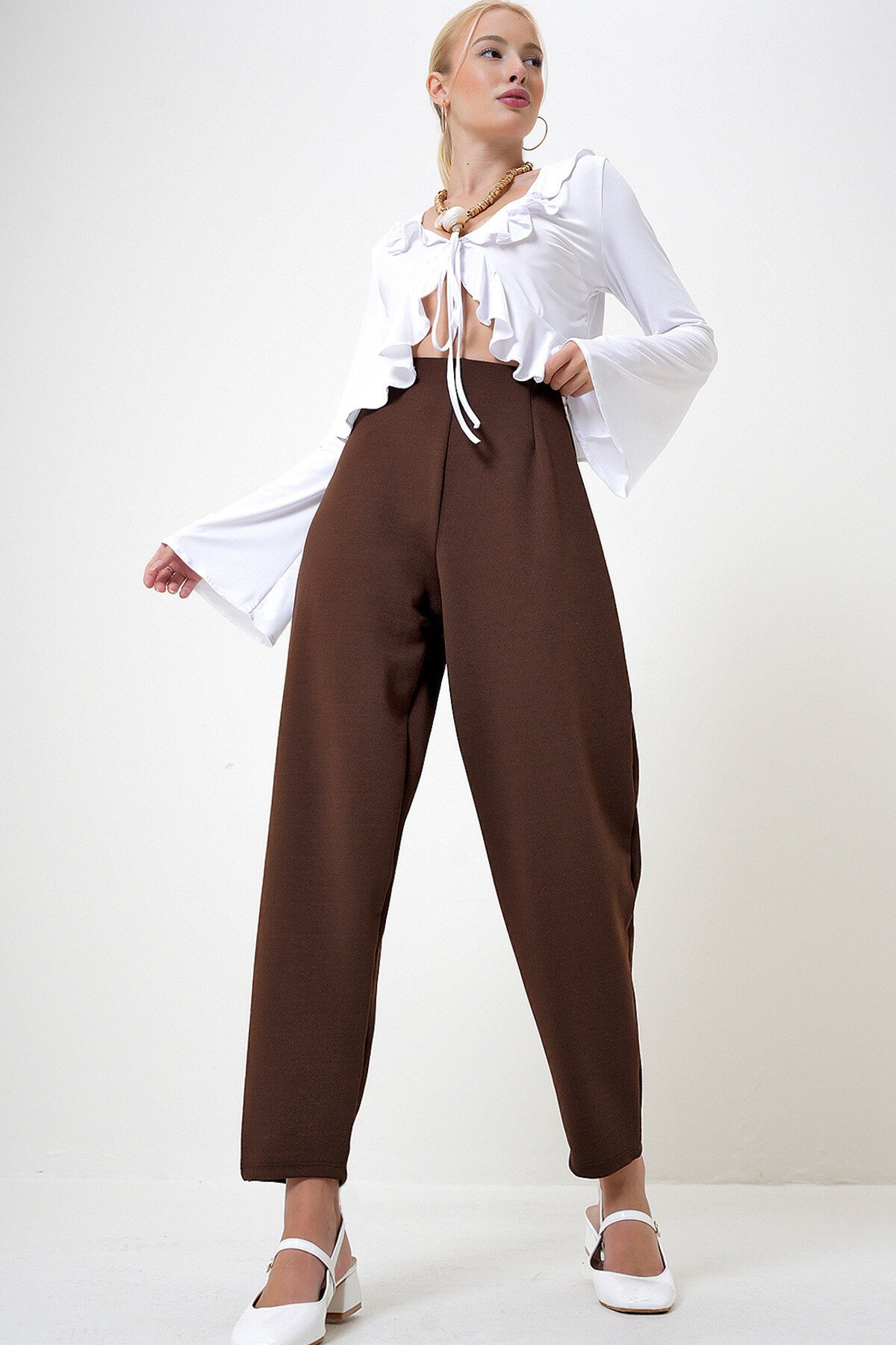 Acı Kahve Yüksek Bel Pensli Dökümlü Krep Örme Pantolon