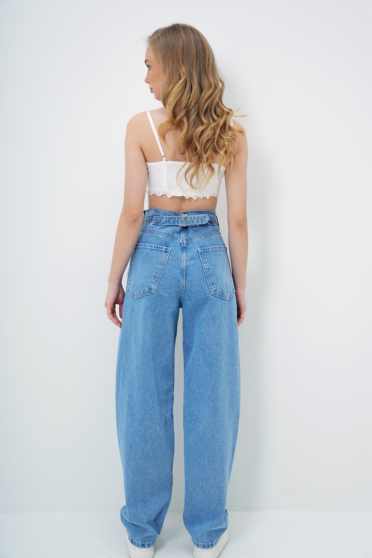 Açık Mavi Yüksek Bel Eskitmeli Kemer Detaylı Premium Baggy Pantolon