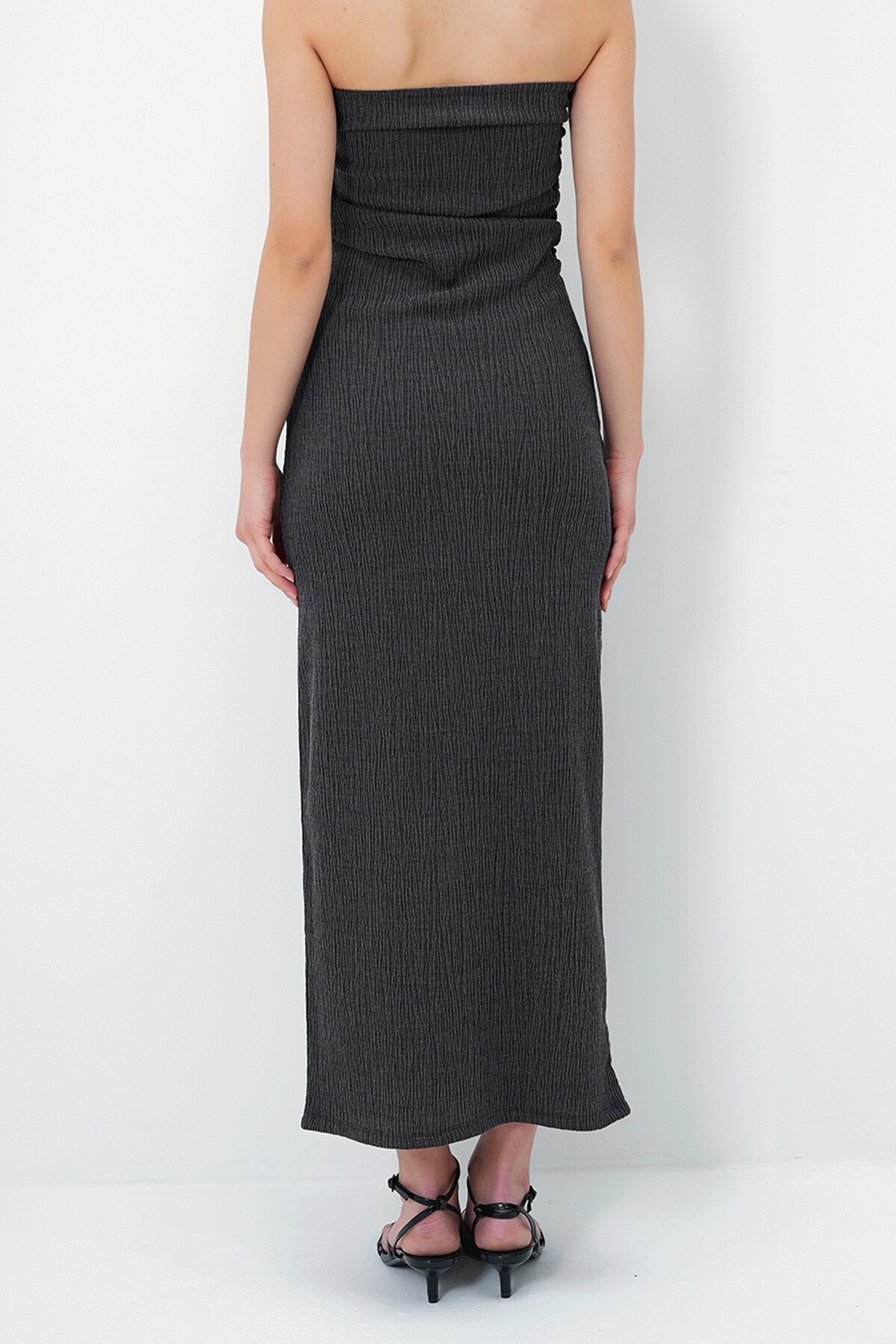 Antrasit Bürümcük Kumaş Yanları Büzgülü Yazlık Straplez Elbise
