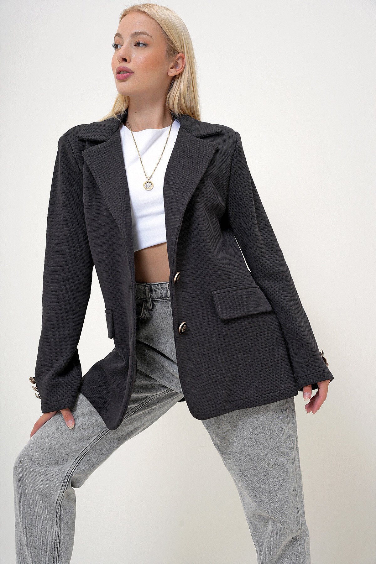 Antrasit Kruvaze Yaka Dokulu Düğme Kapamalı Blazer Ceket