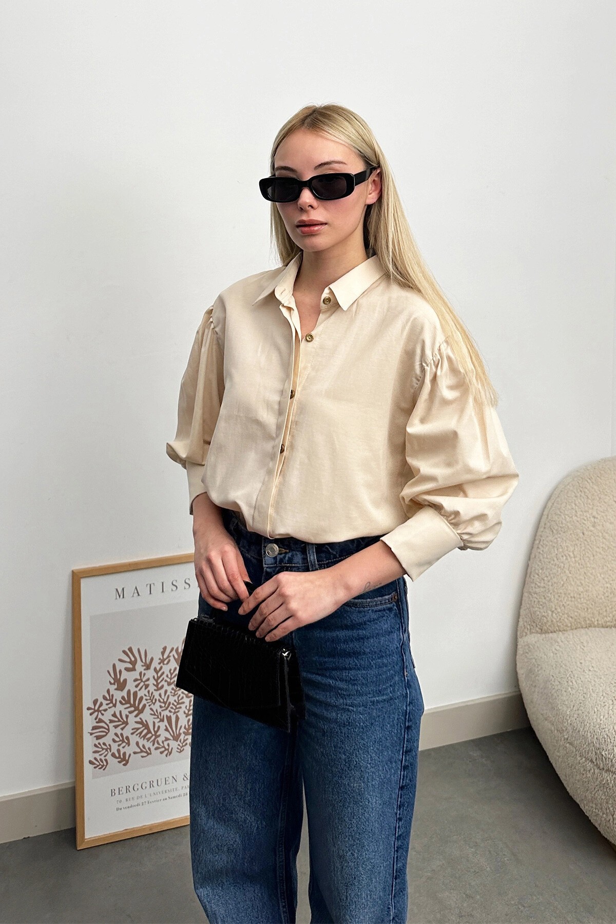 Bej Balon Kol Gizli Patlı Dokuma Gömlek