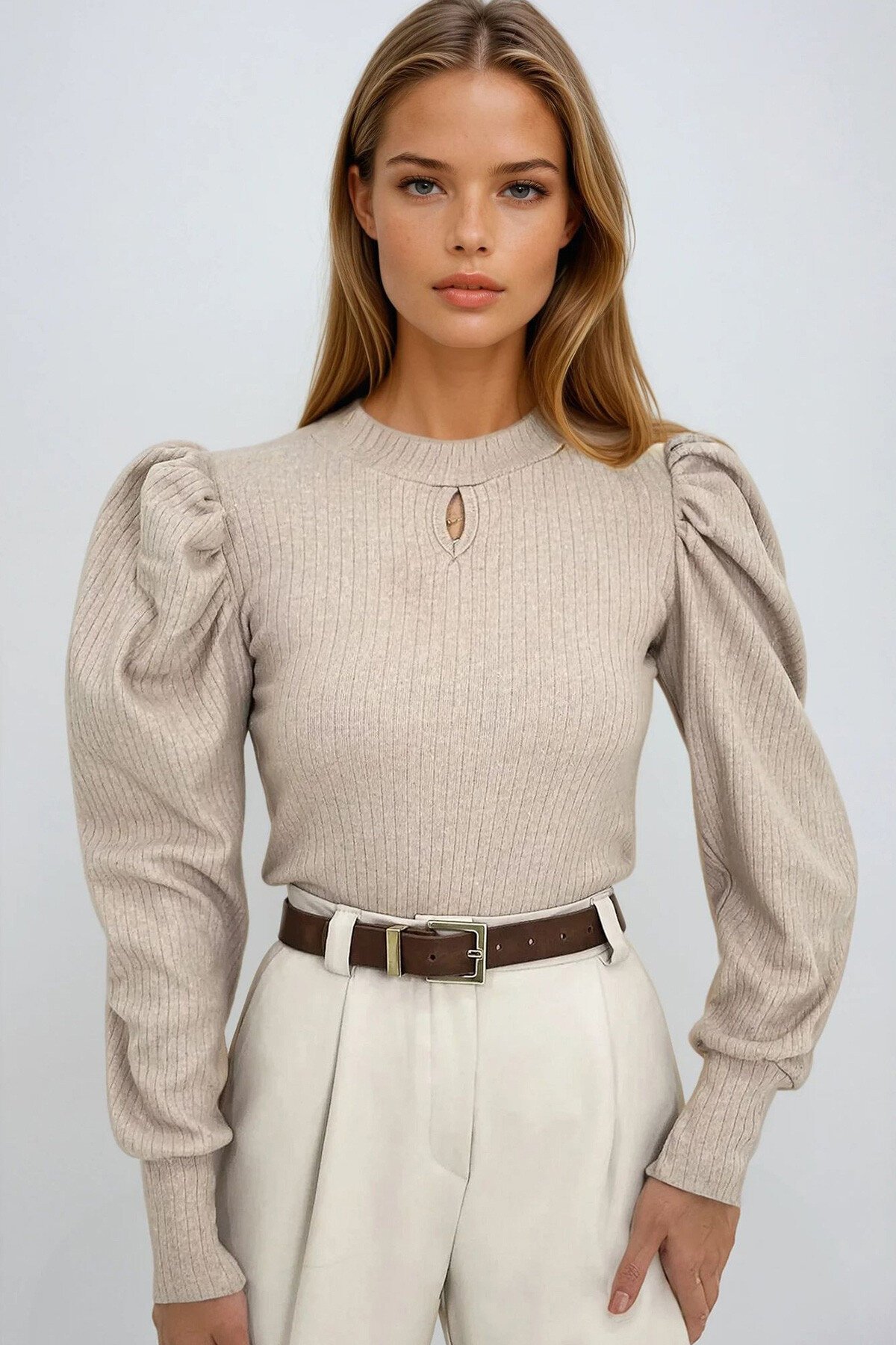 Bej Bisiklet Yaka Damla Dekolteli Prenses Kol Triko Bluz