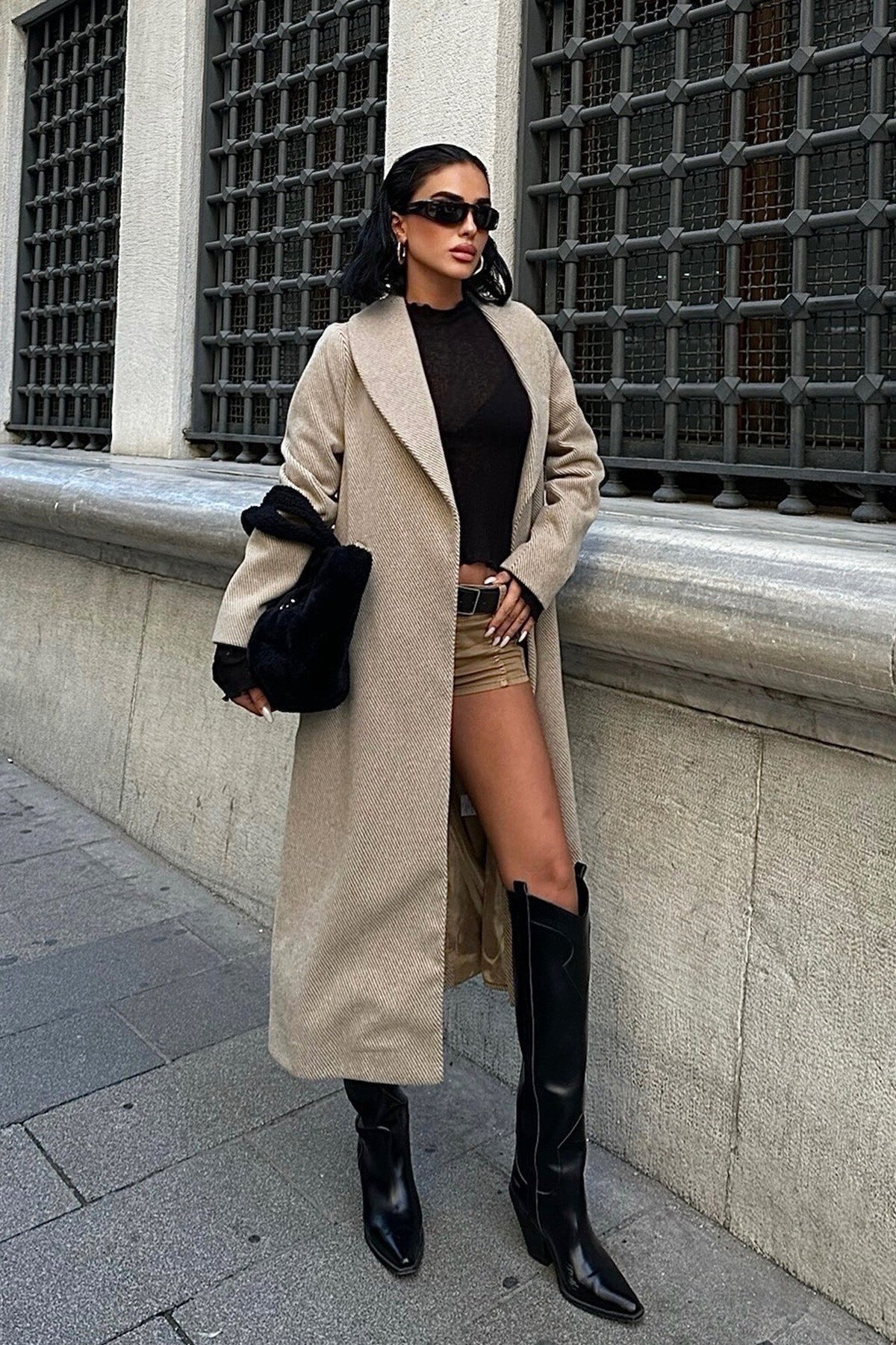 Bej Diyagonal Kaşe Kaban