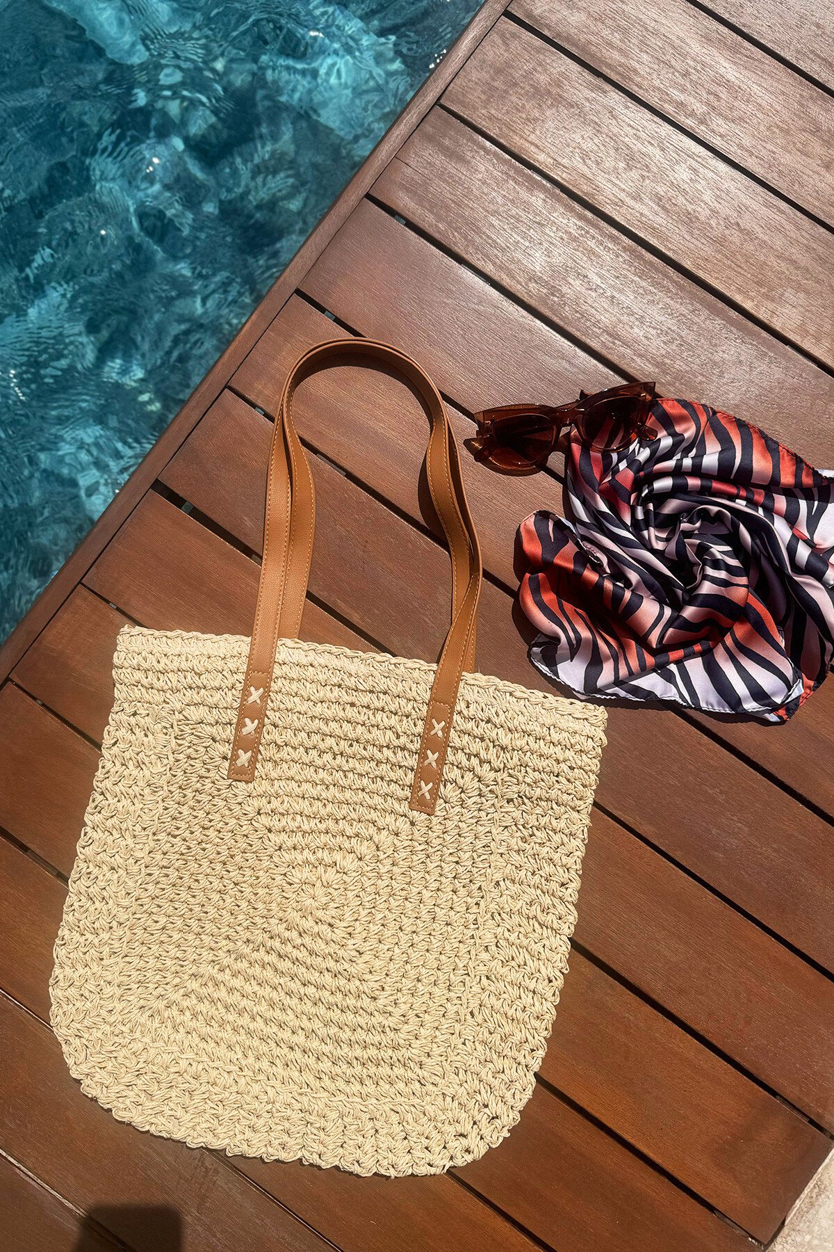 Bej El Yapımı Örme Astarlı  Hasır Fermuarlı Çanta