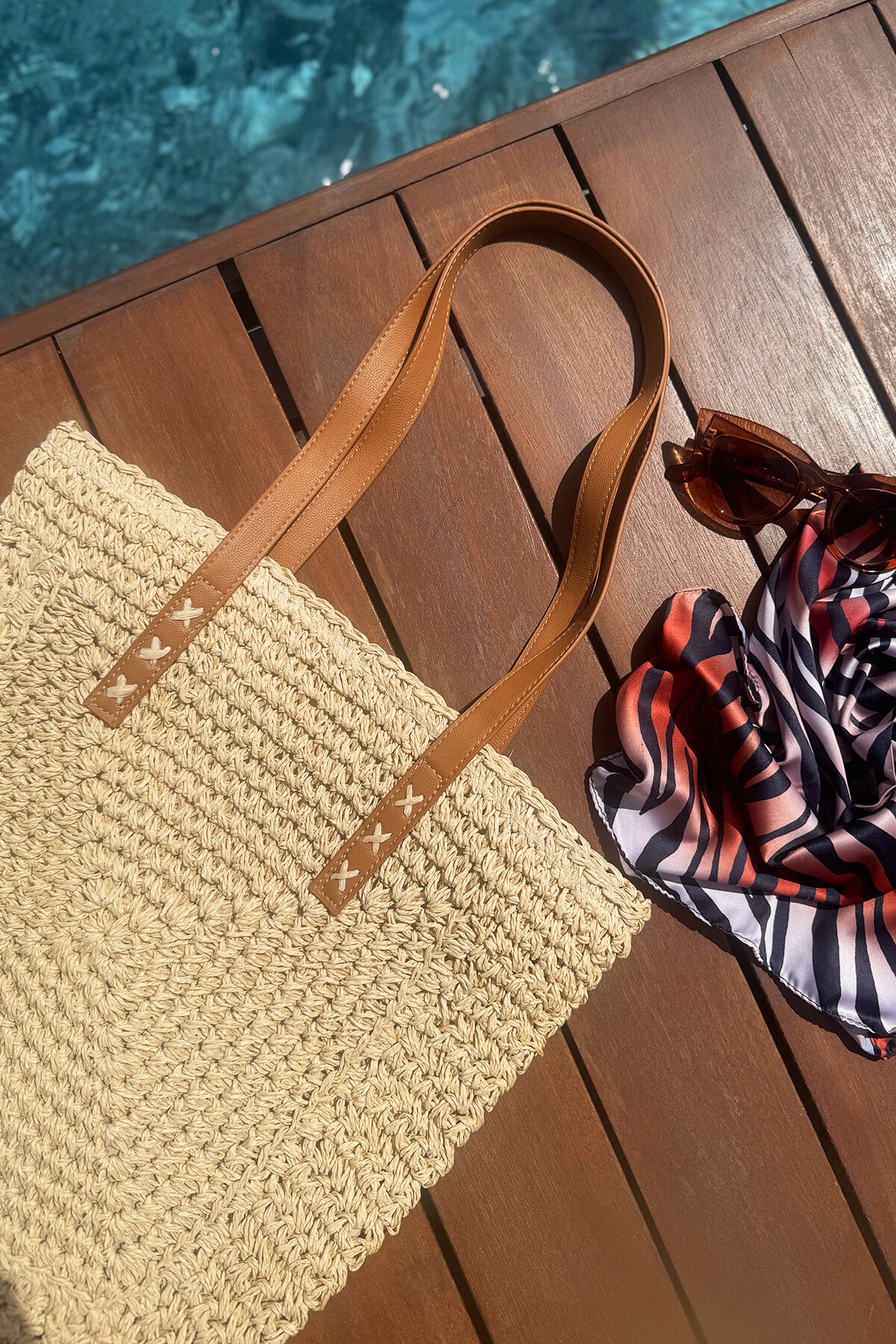 Bej El Yapımı Örme Astarlı  Hasır Fermuarlı Çanta