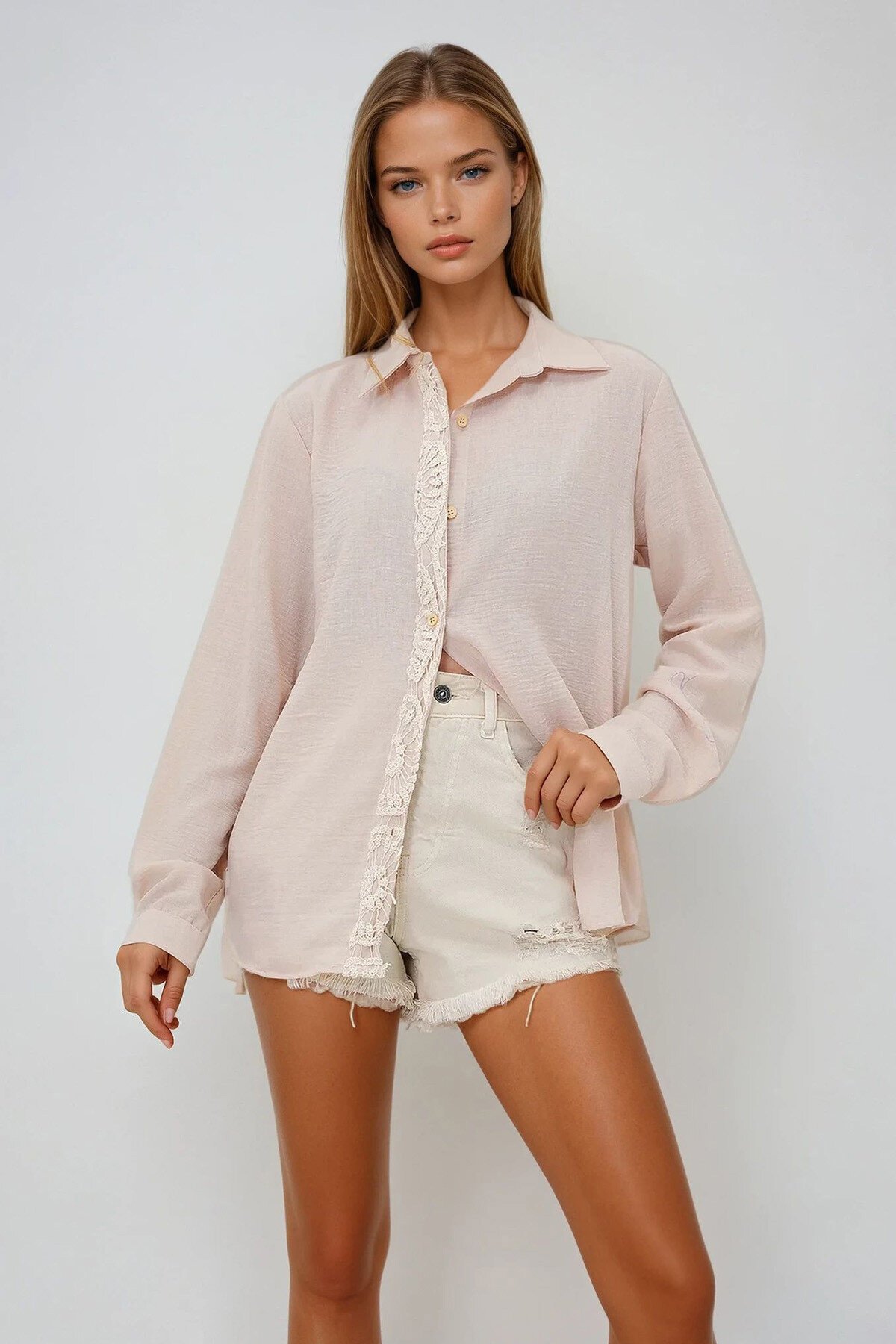 Bej Patı Ve Sırtı Dantel Detaylı Keten Gömlek