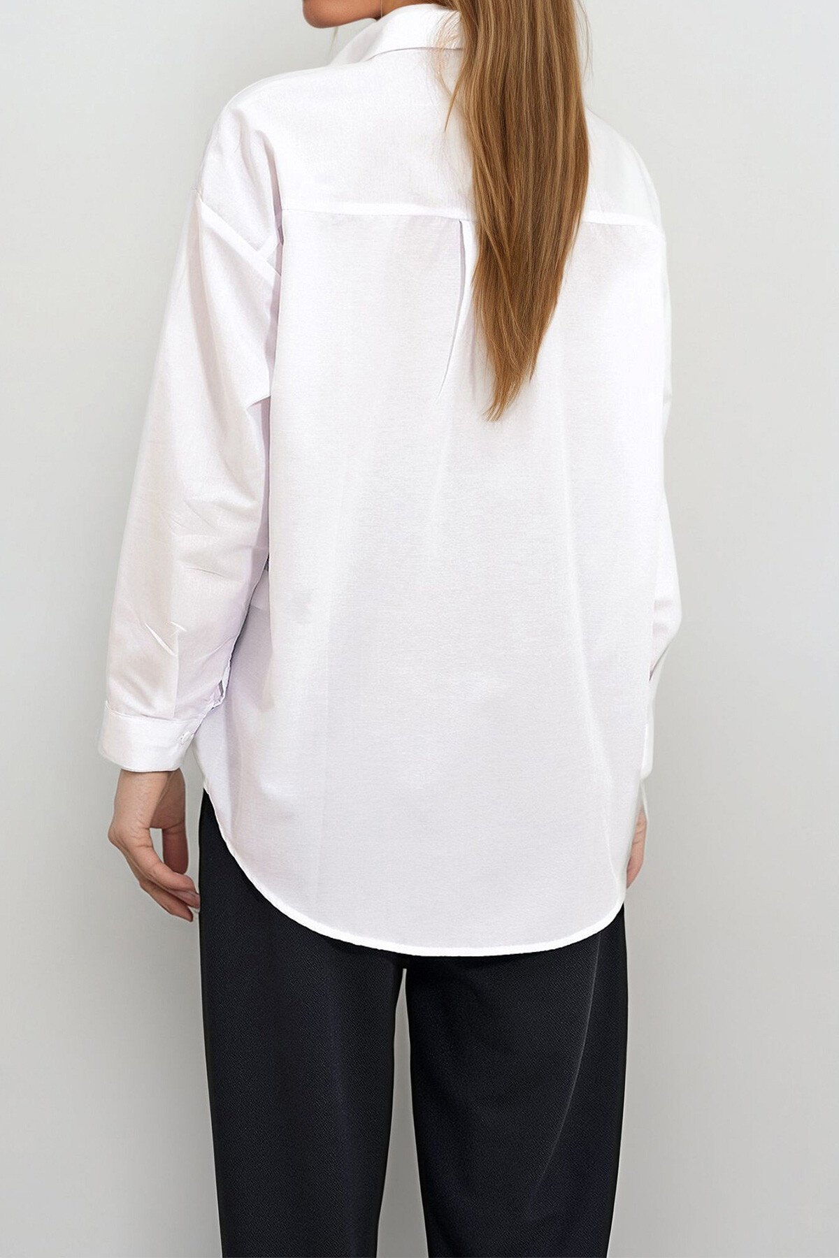 Beyaz Çıkabilen Kurdele Aksesuarlı Oversize Dokuma Gömlek