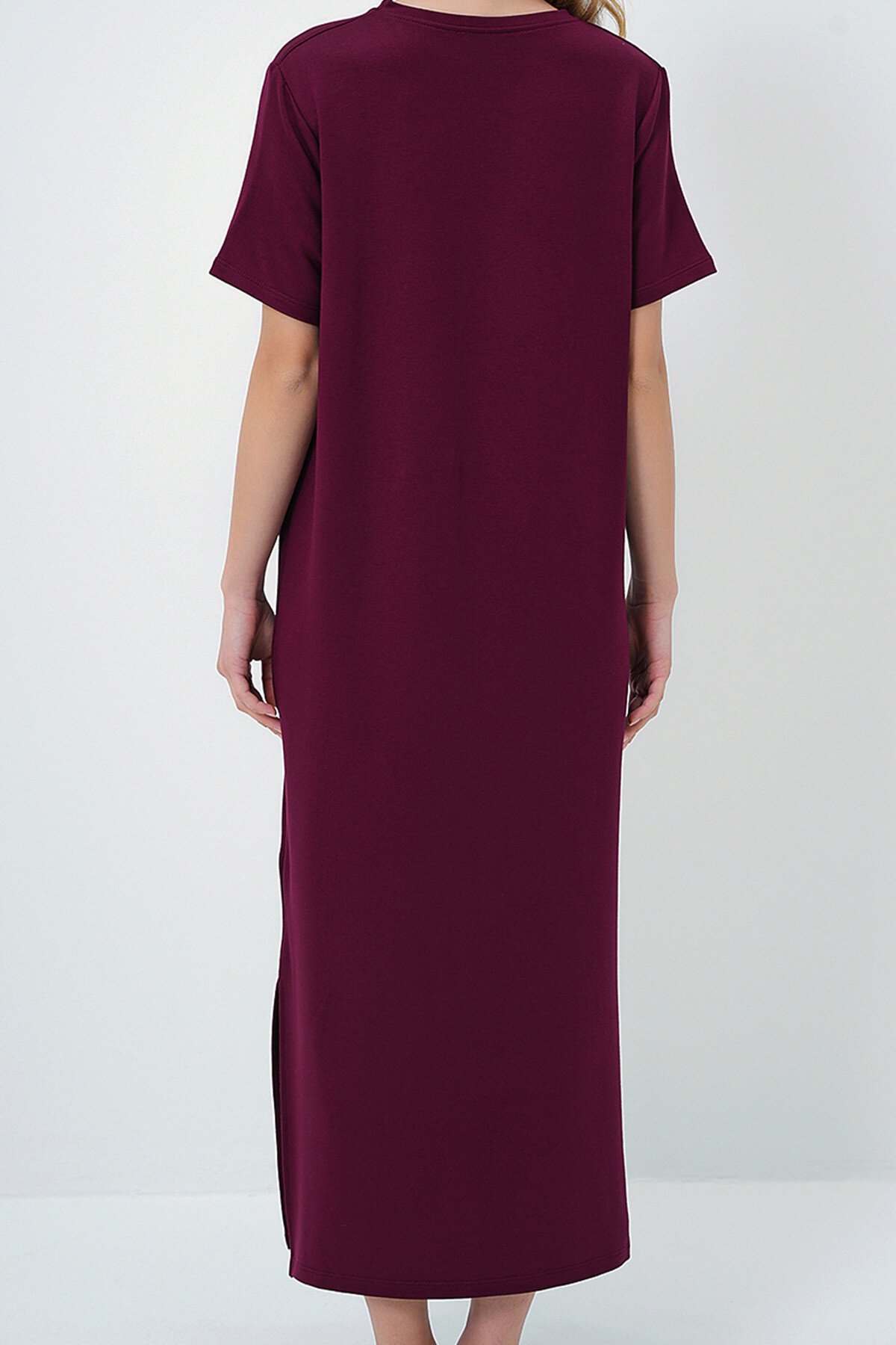 Bordo Bisiklet Yaka Kısa Kollu Yırtmaçlı Örme Elbise