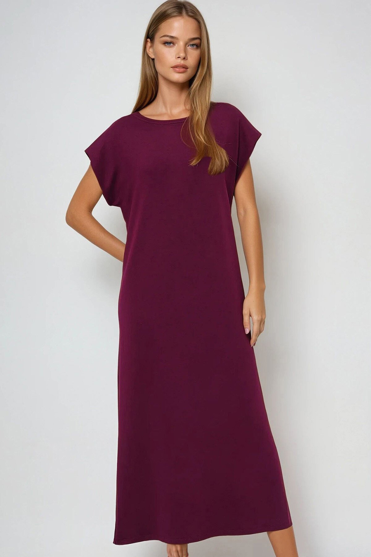 Bordo Bisiklet Yaka Omuzları Vatkalı Örme Yazlık Elbise