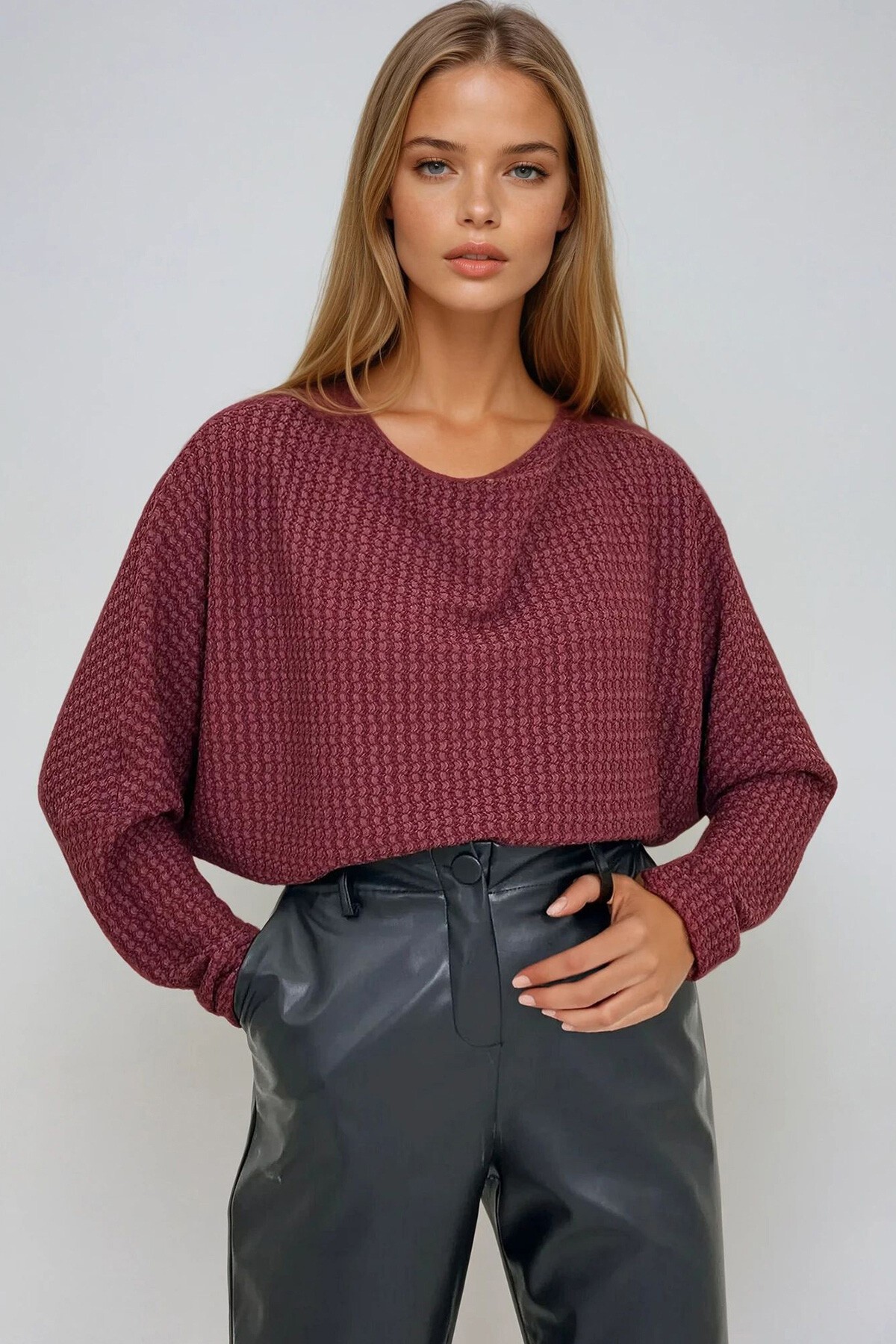 Bordo Degaje Yaka Geniş Kesim Örme Bluz