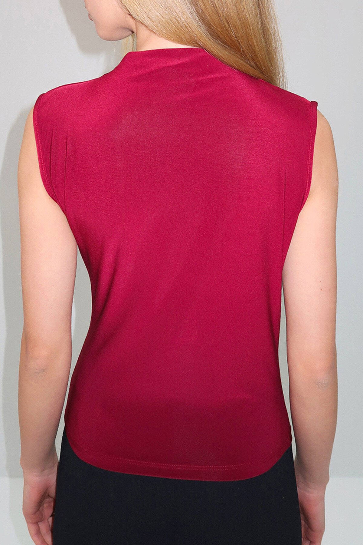 Bordo Dik Yaka Omuz Drapeli Kolsuz Sandy Bluz