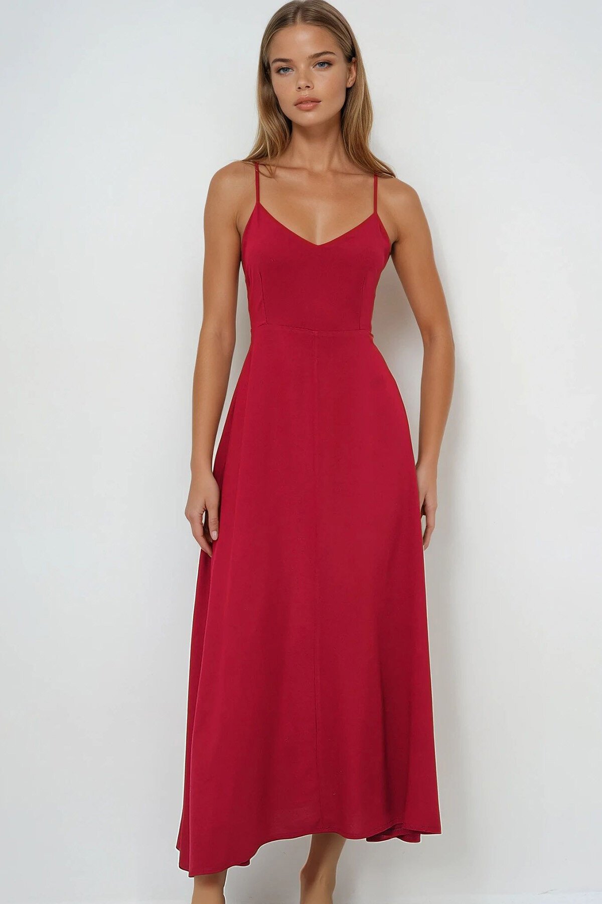 Bordo İp Askılı Sırtı Bağlama Detaylı Maxi Boy Yazlık Elbise