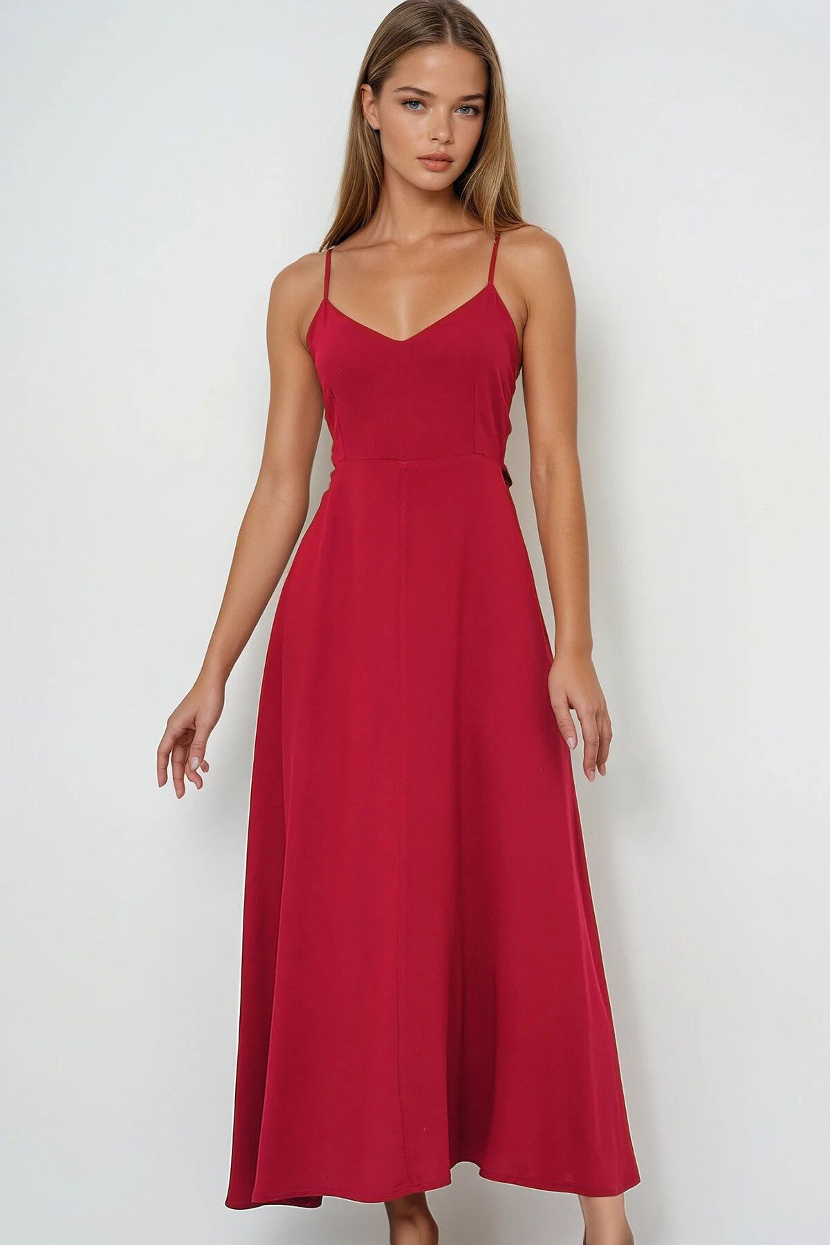 Bordo İp Askılı Sırtı Bağlama Detaylı Maxi Boy Yazlık Elbise