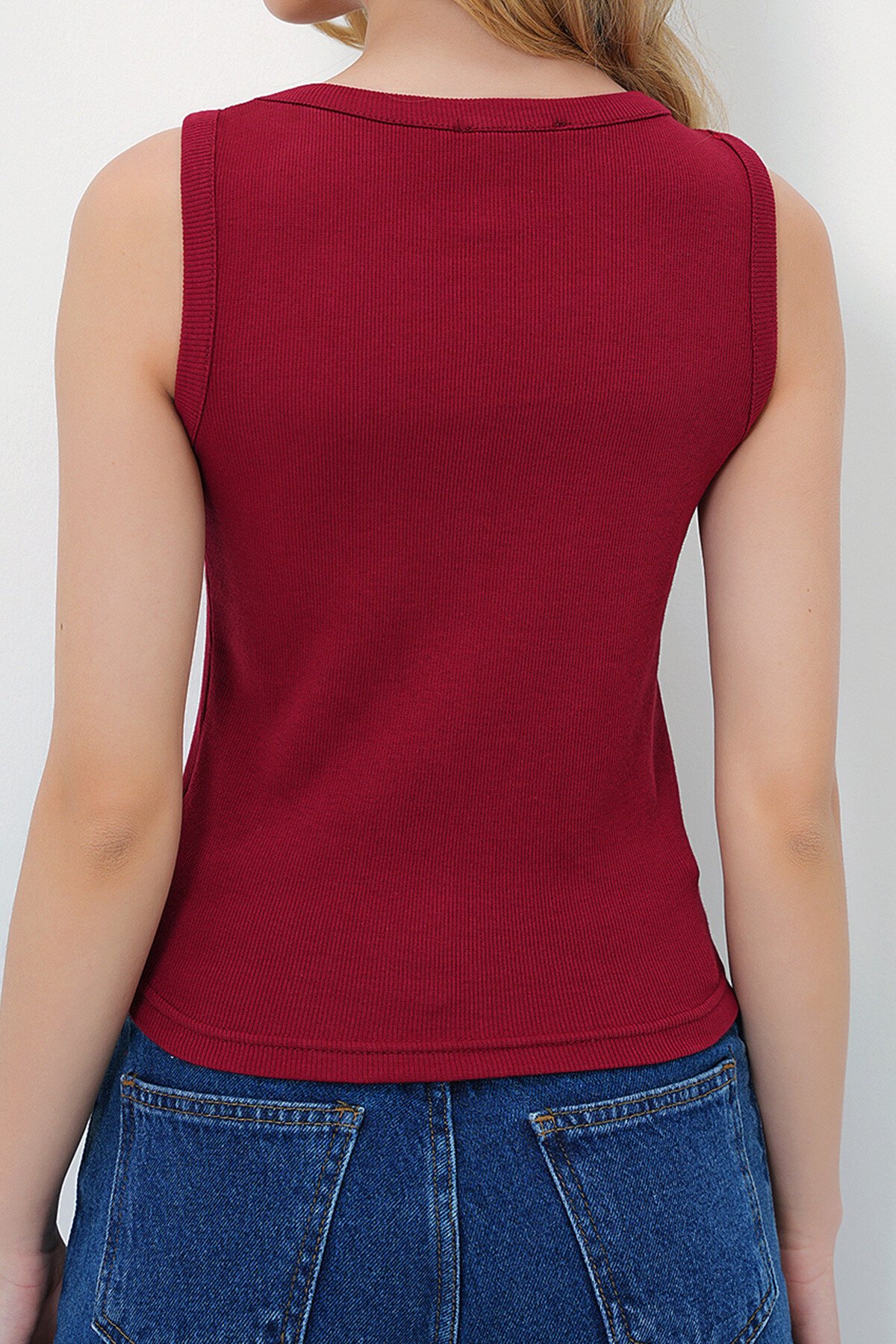 Bordo U Yaka Kalın Askılı Taş Çakımlı Kaşkorse Atlet Bluz