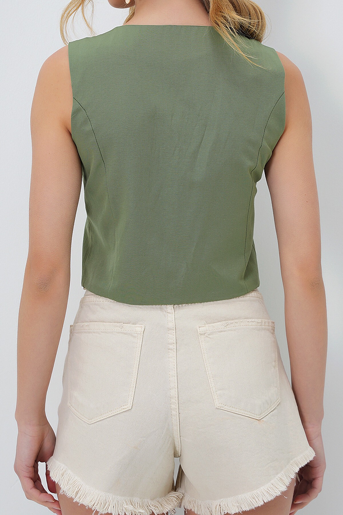 Çağla Yeşili Bağlama Detaylı İçi Astarlı Yazlık Dokuma Yelek