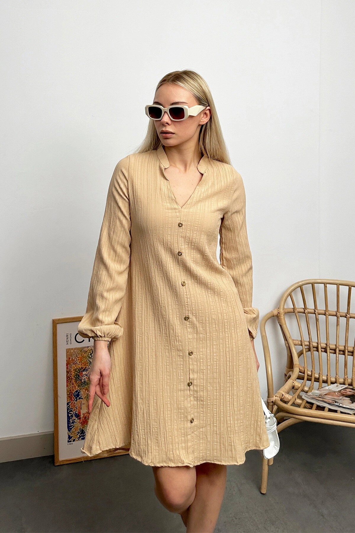 Camel Hakim Yaka Düğmeli Krinkıl Gömlek Elbise