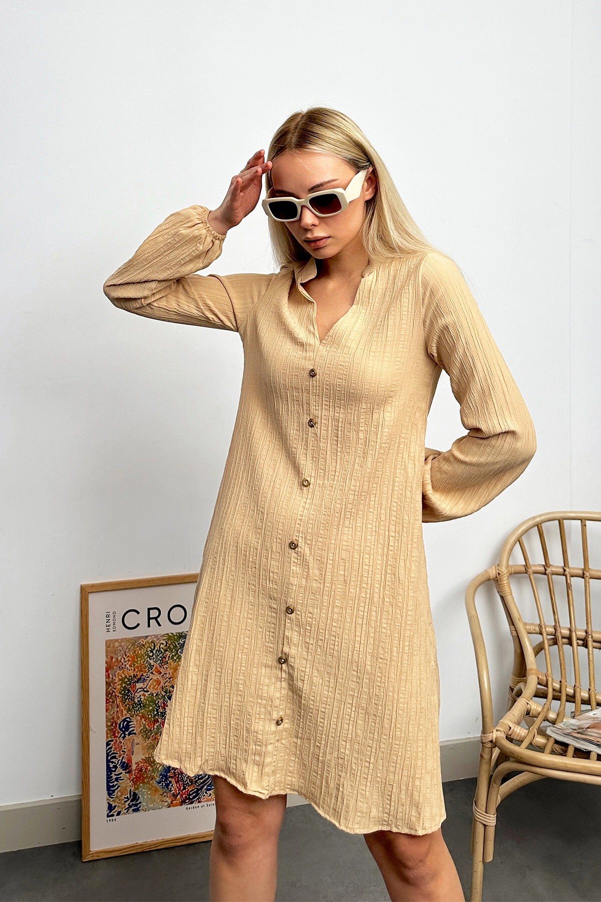 Camel Hakim Yaka Düğmeli Krinkıl Gömlek Elbise